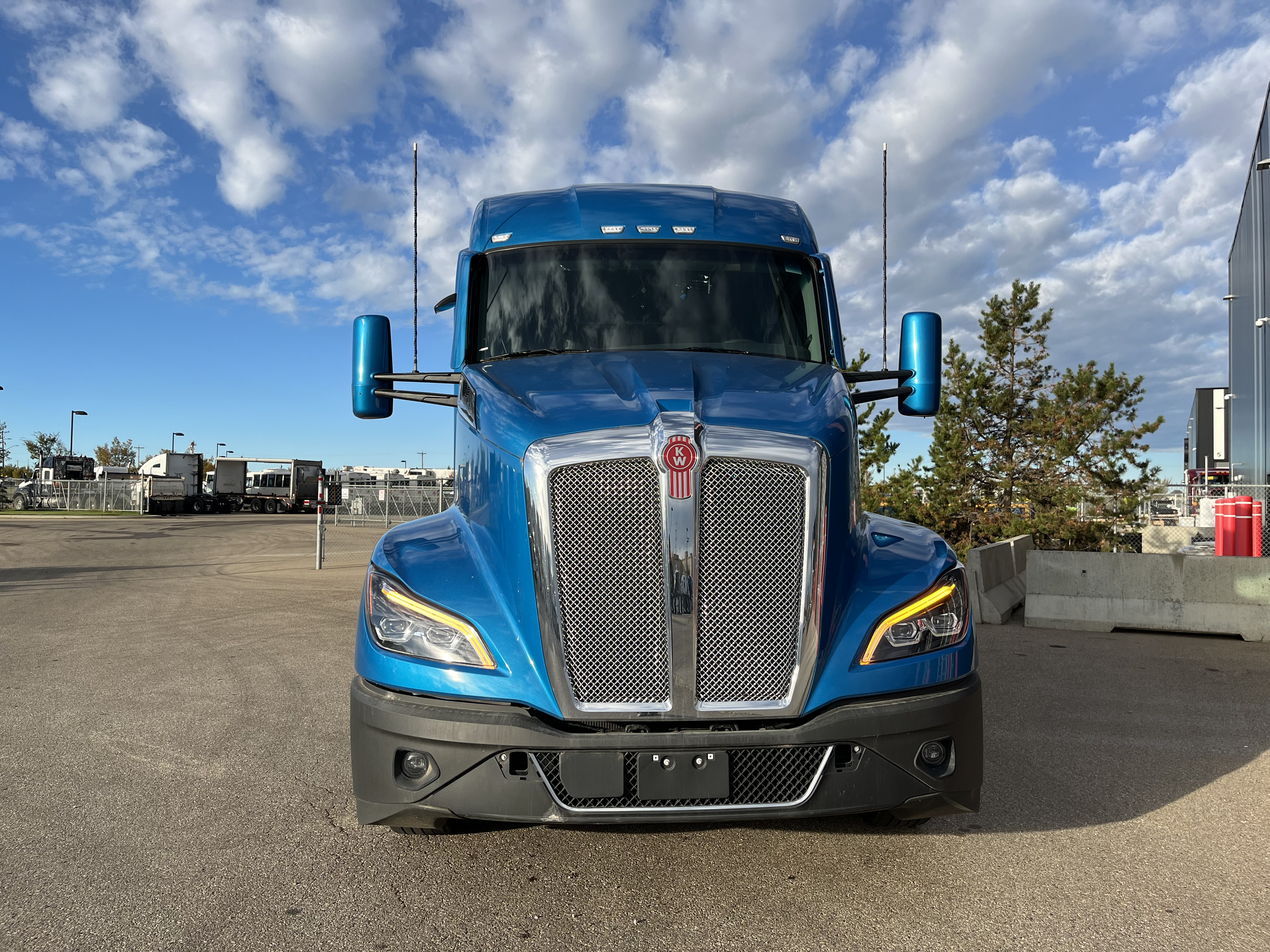 KENWORTH T680 #SJ996181