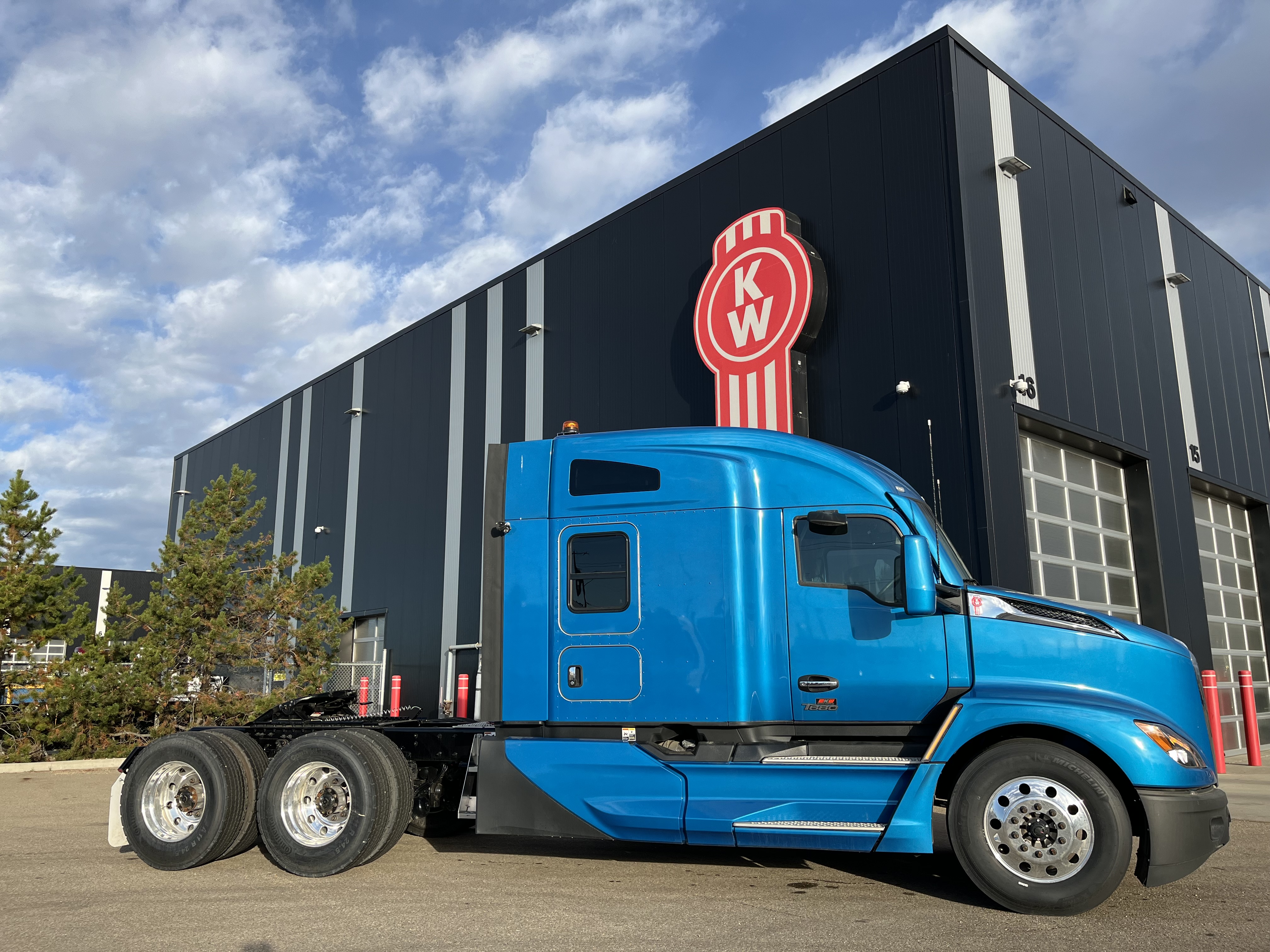 KENWORTH T680 #SJ996181