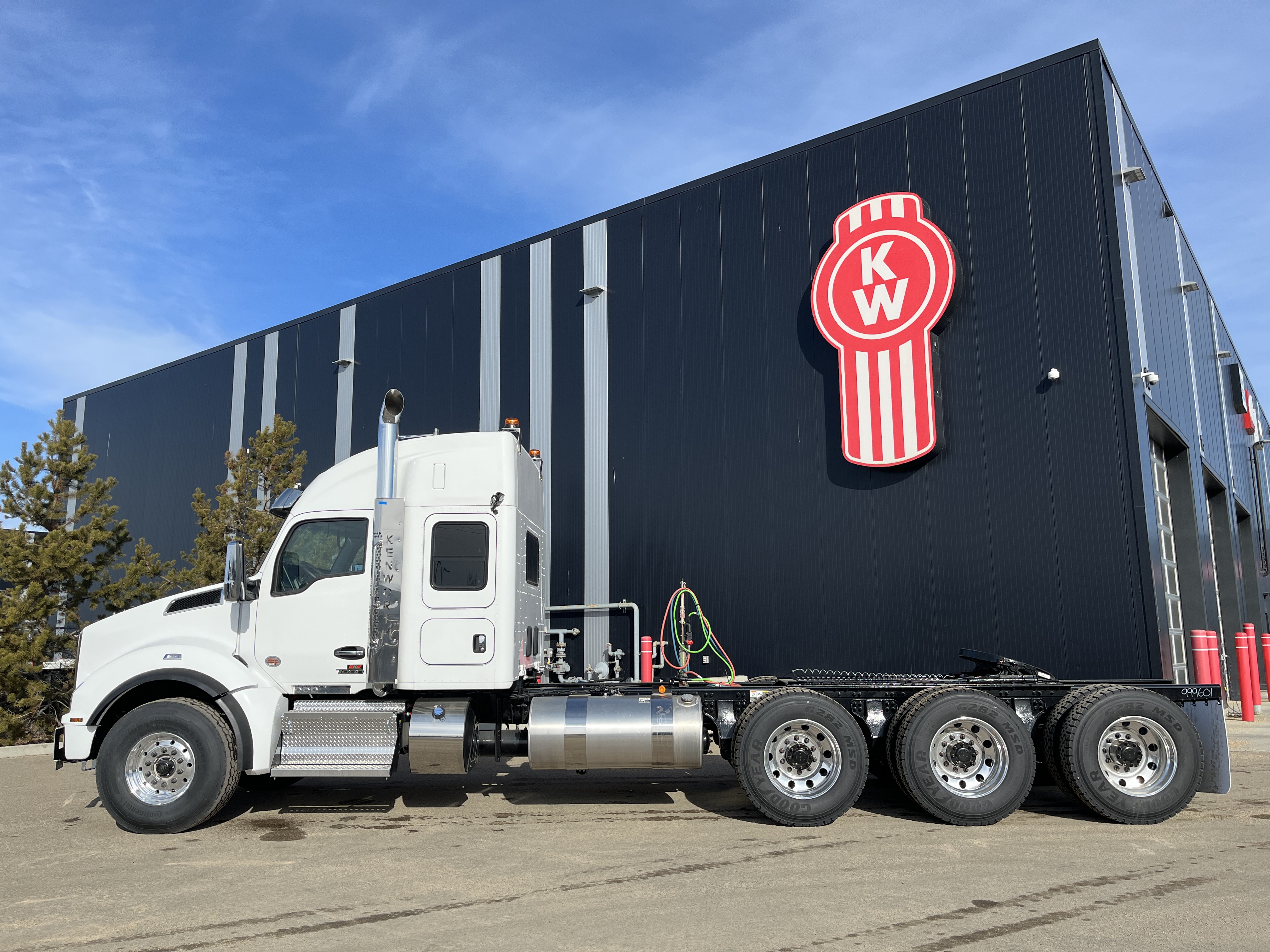 KENWORTH T880 #SJ999603