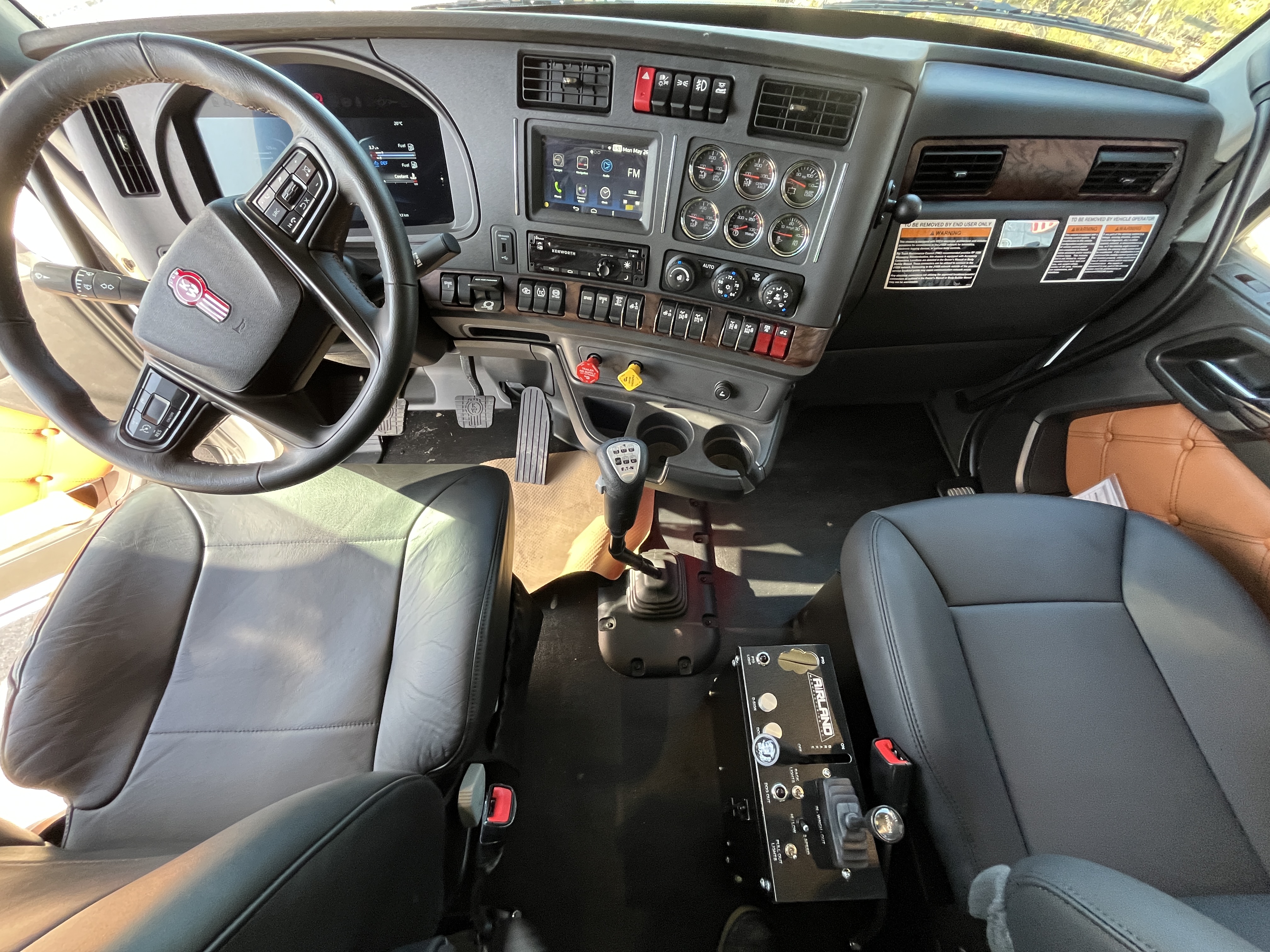 KENWORTH T880 #SJ999605