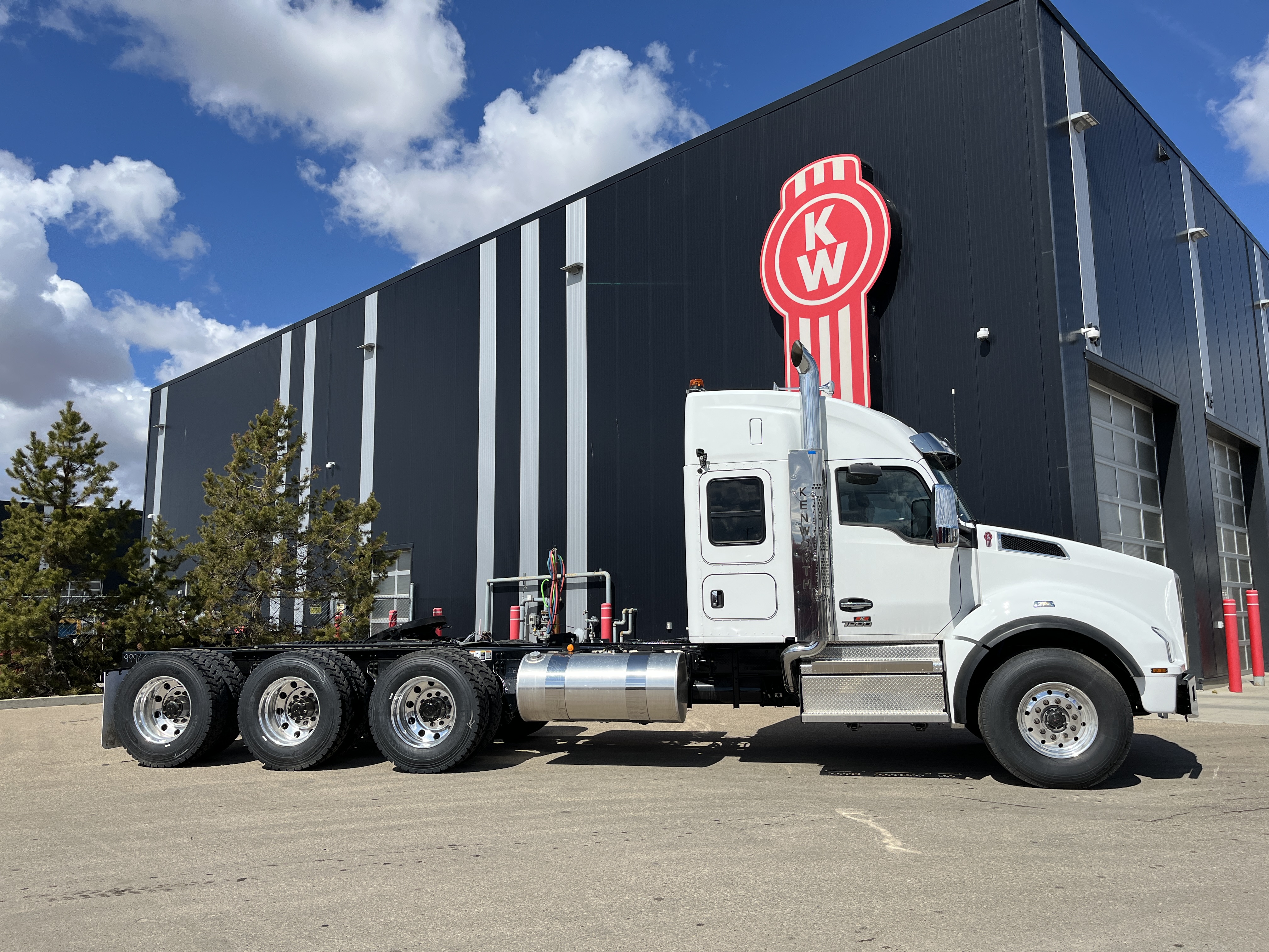 KENWORTH T880 #SJ999609