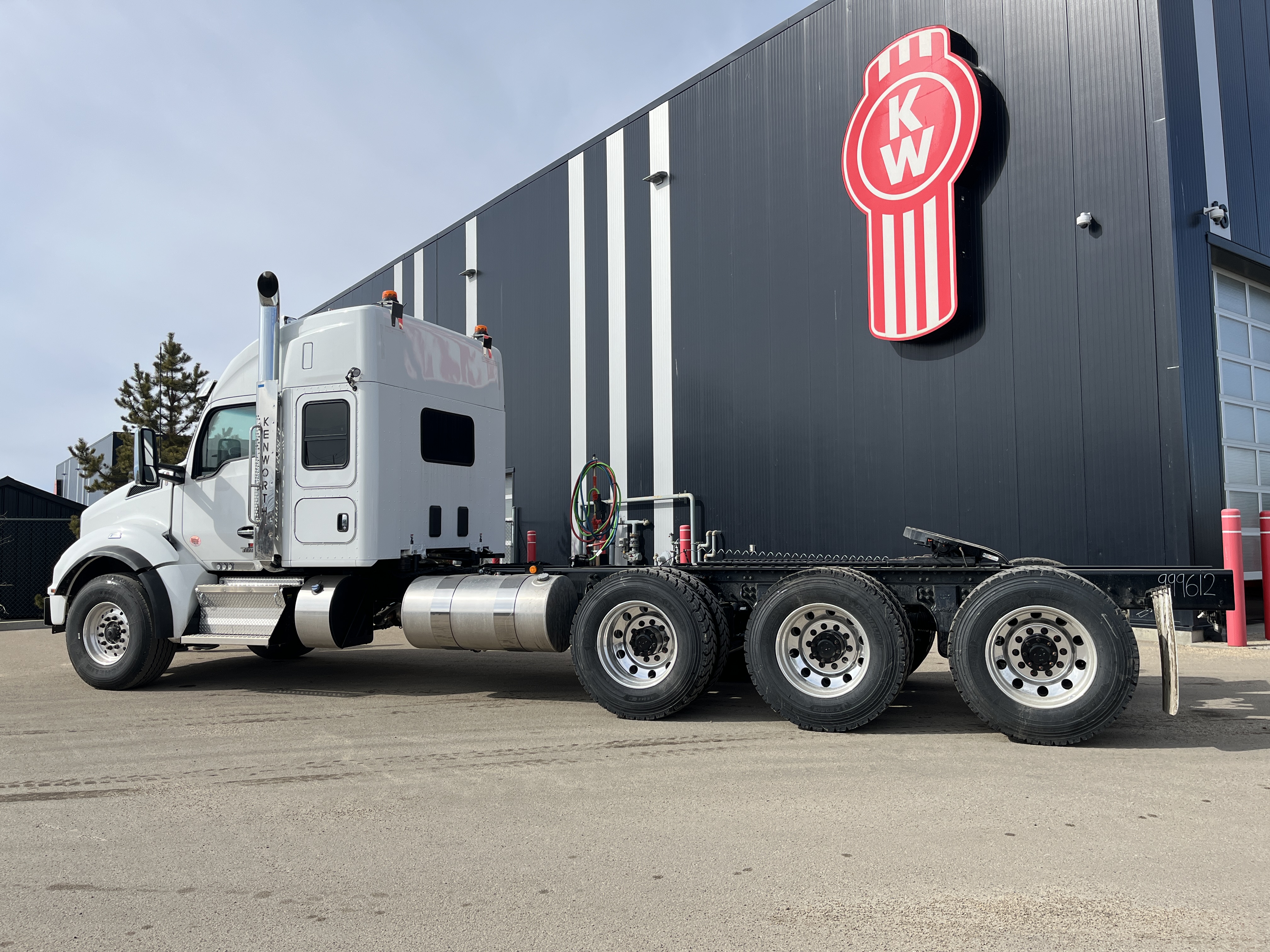KENWORTH T880 #SJ999610