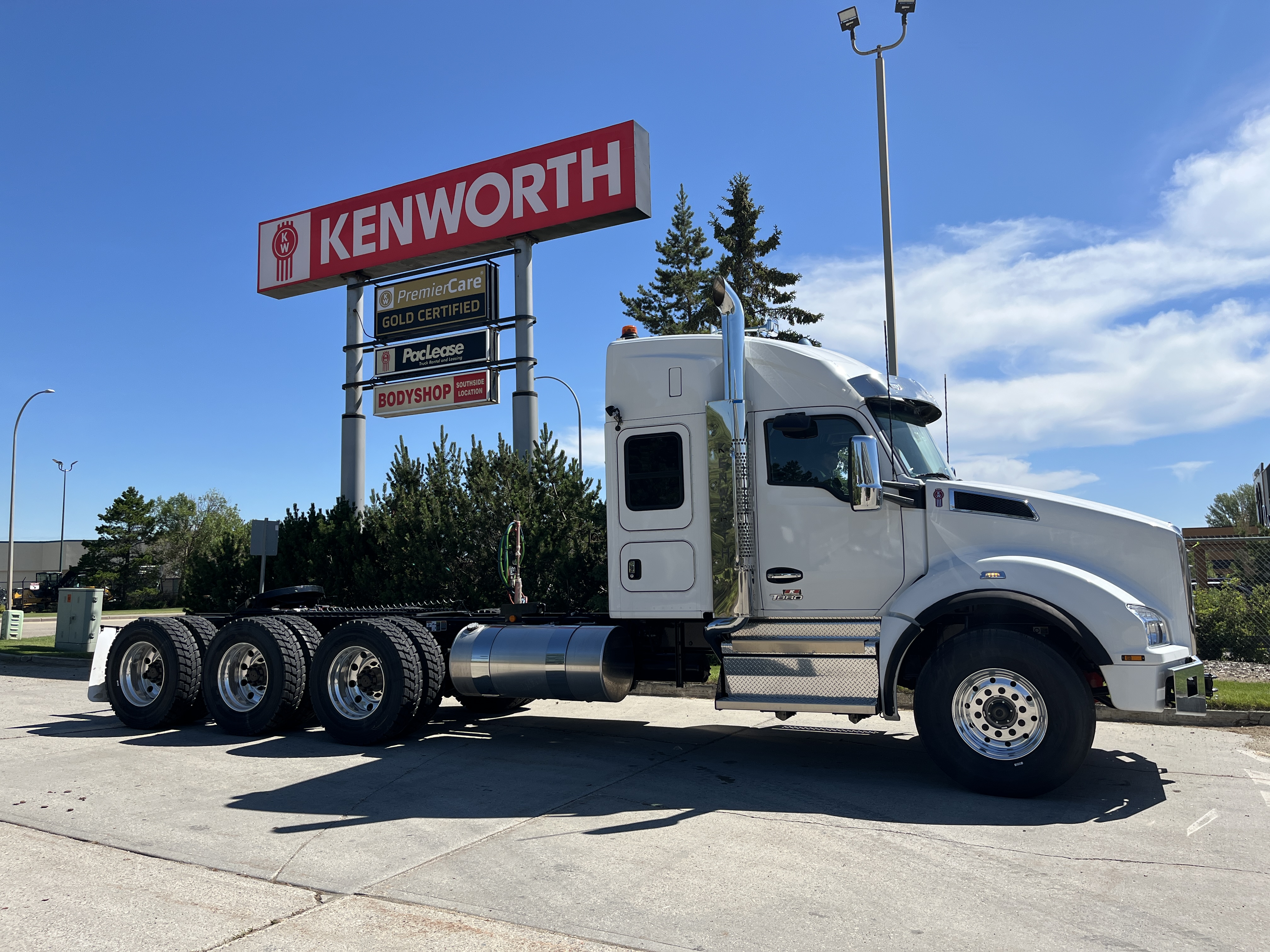 KENWORTH T880 #SJ999614
