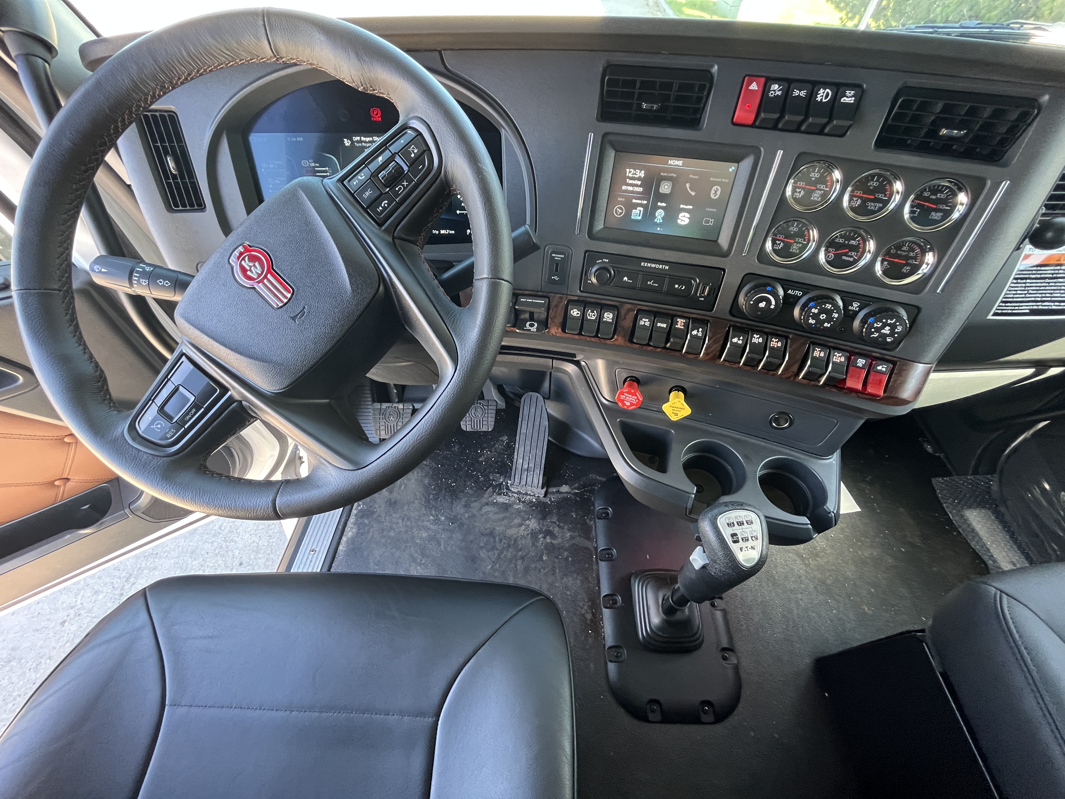 KENWORTH T880 #SJ999614