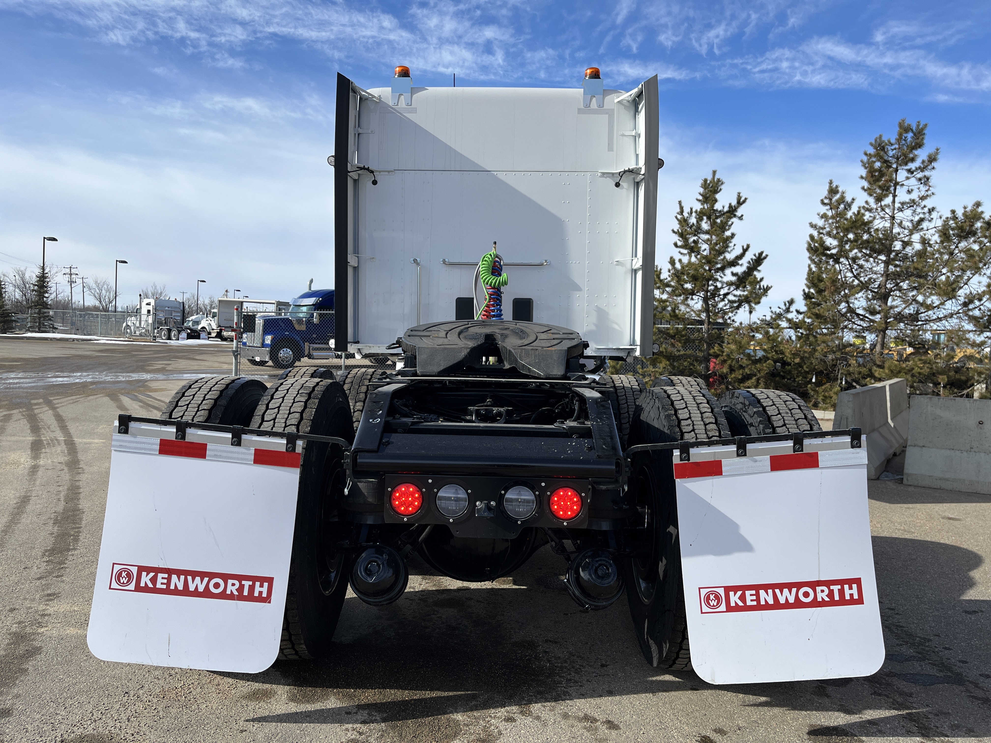 KENWORTH T880 #SJ999660