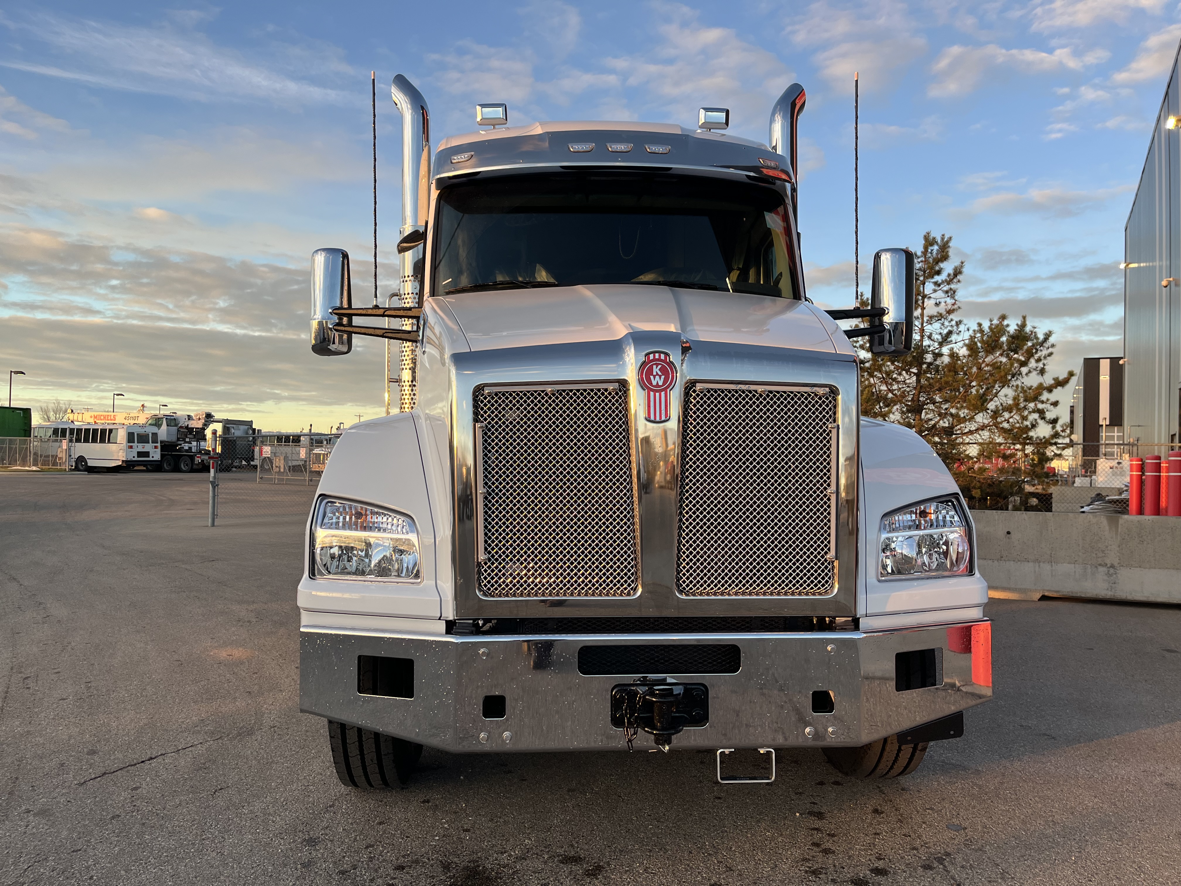 KENWORTH T880 #SJ999664