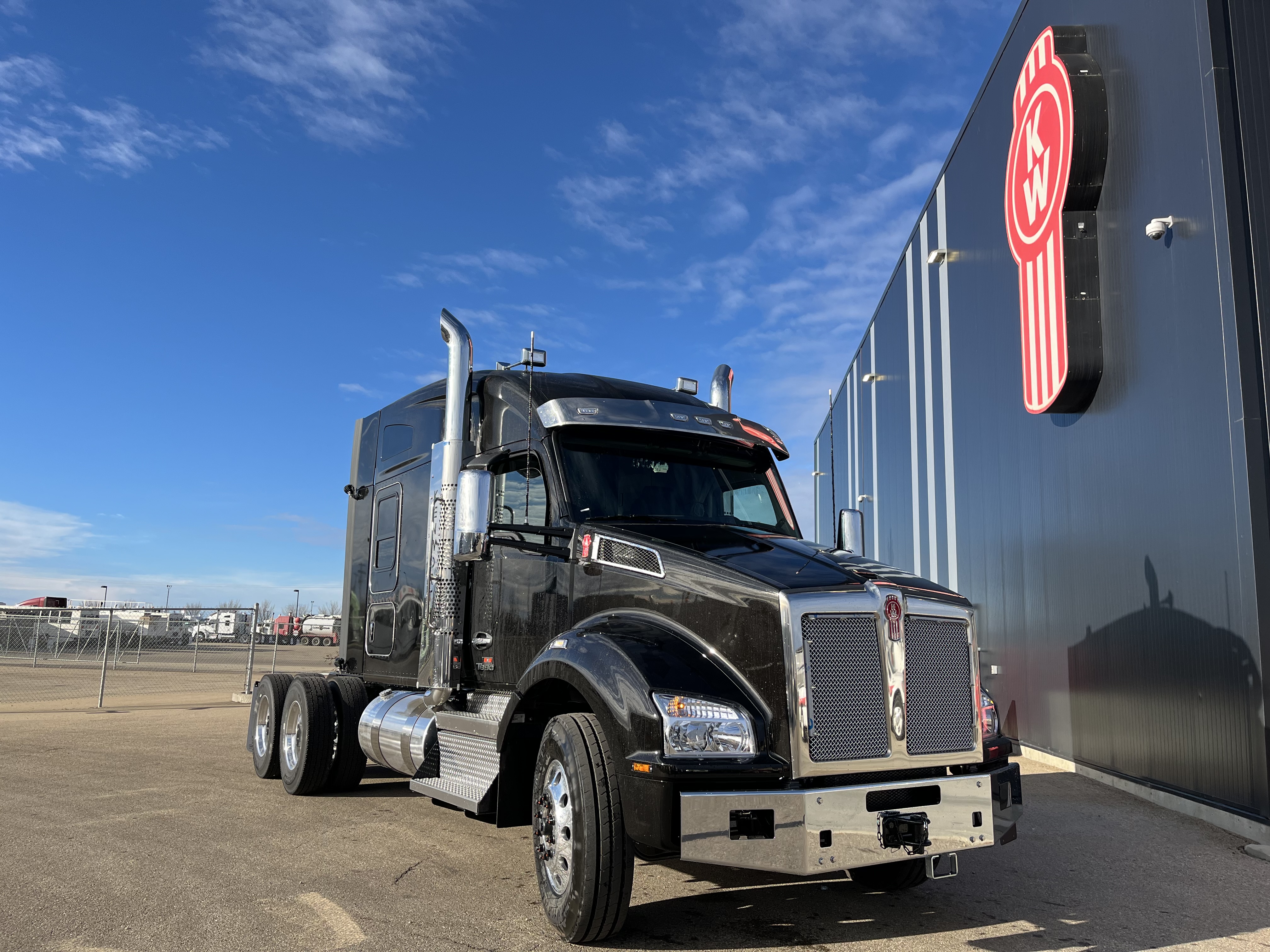 KENWORTH T880 #SJ999671