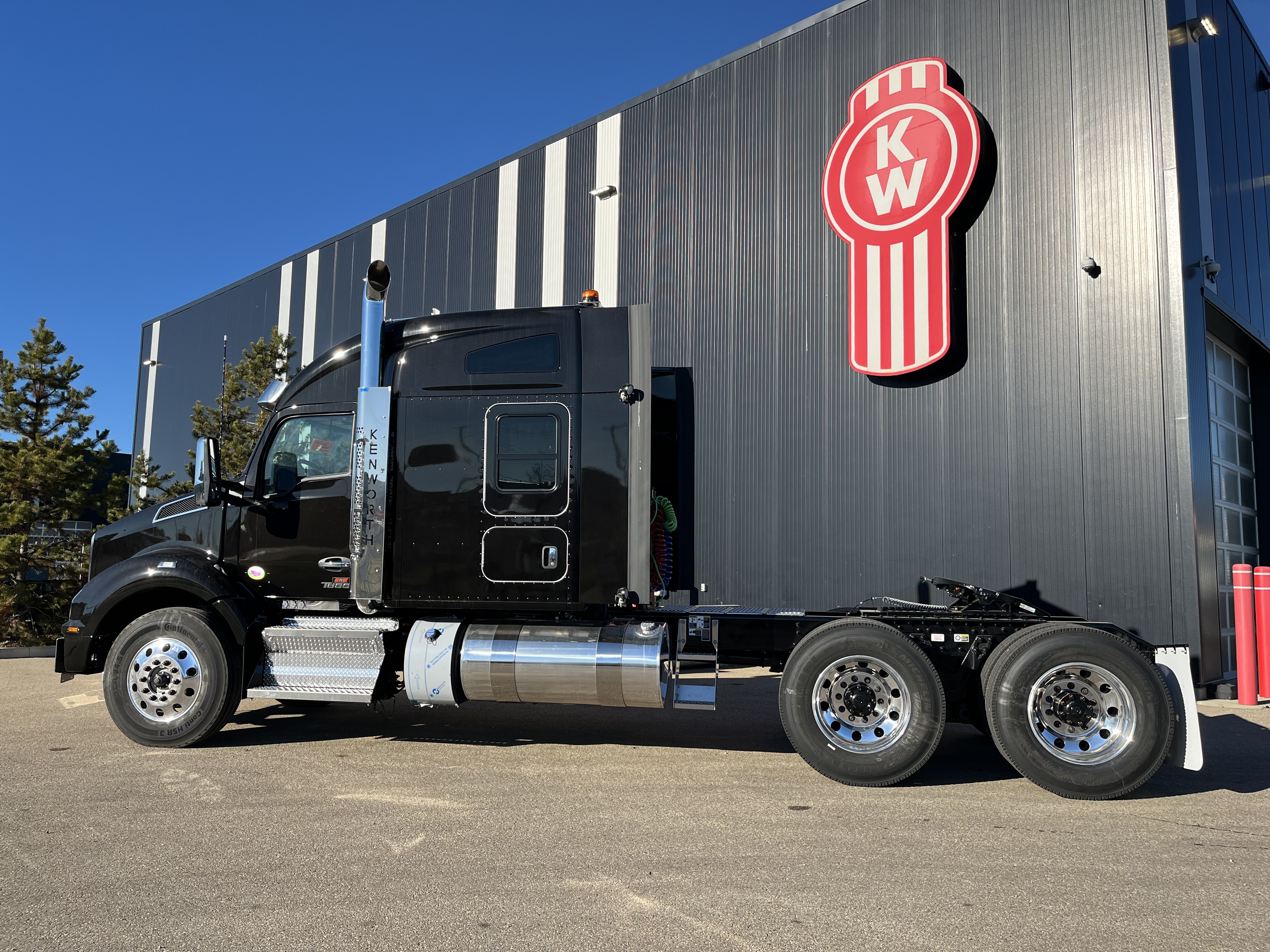 KENWORTH T880 #SJ999672