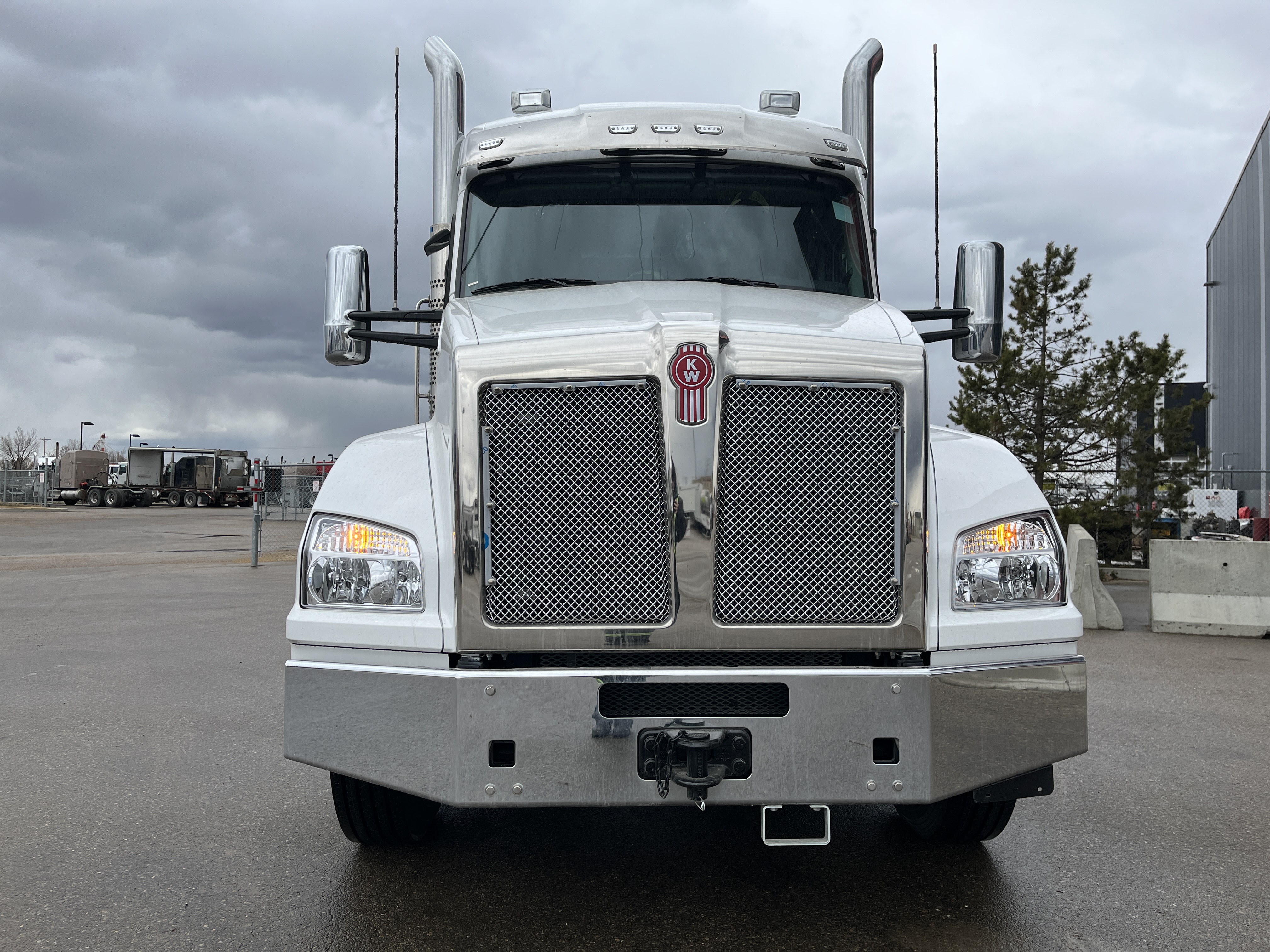 KENWORTH T880 #SJ999681