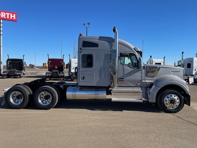 KENWORTH W990 #SJ999699