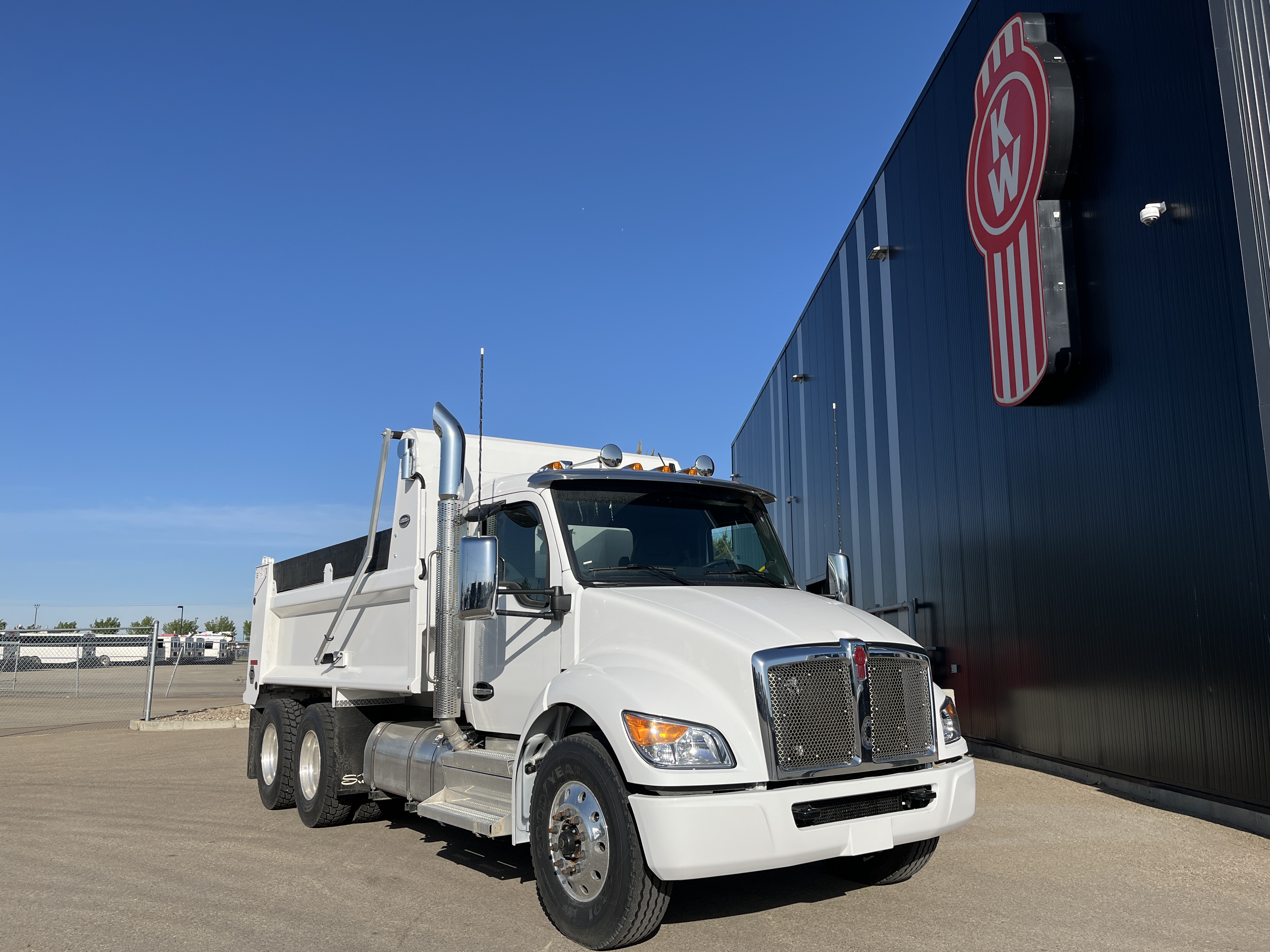 KENWORTH T480 #SM981800