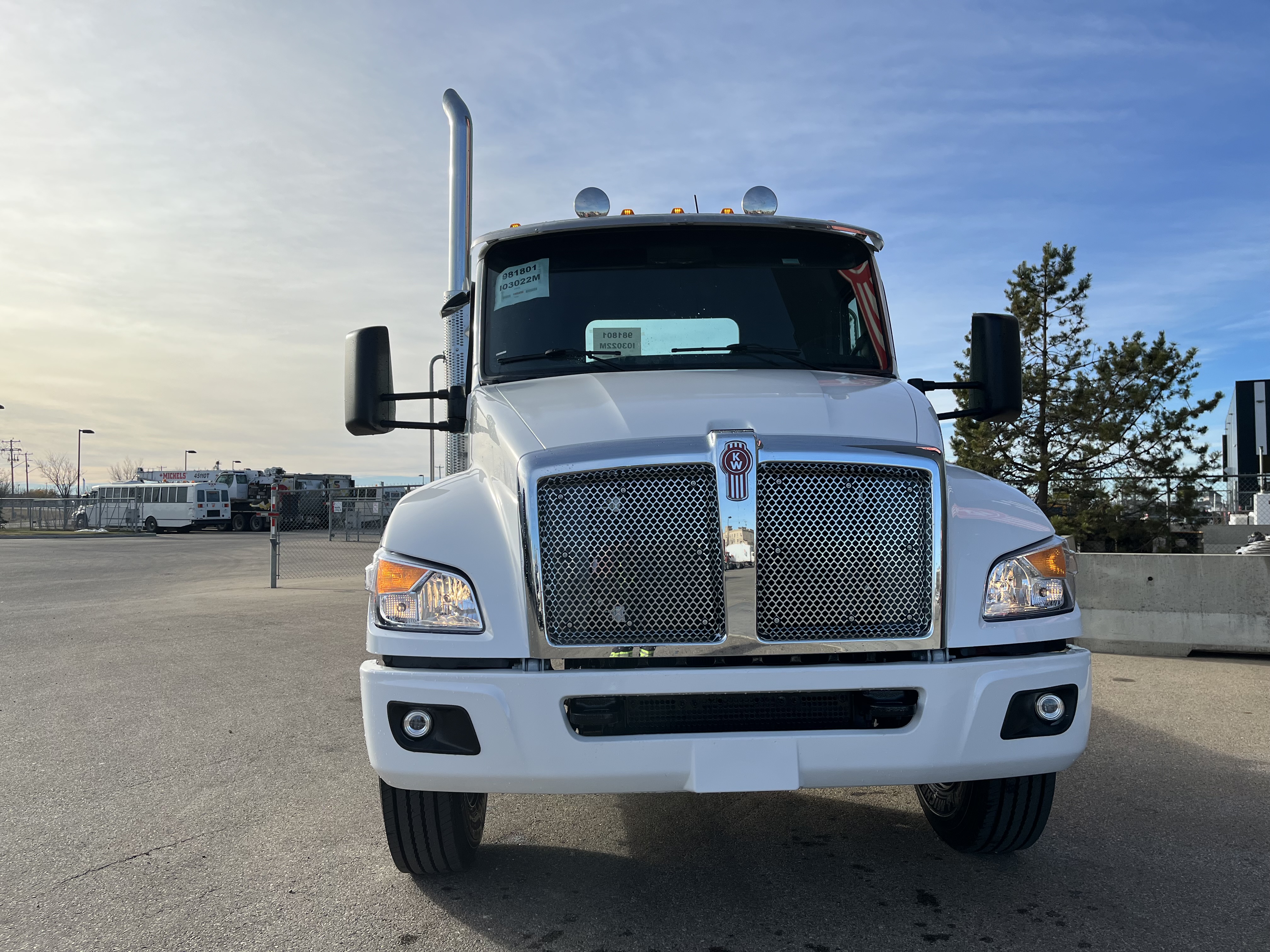 KENWORTH T380 #SM981801