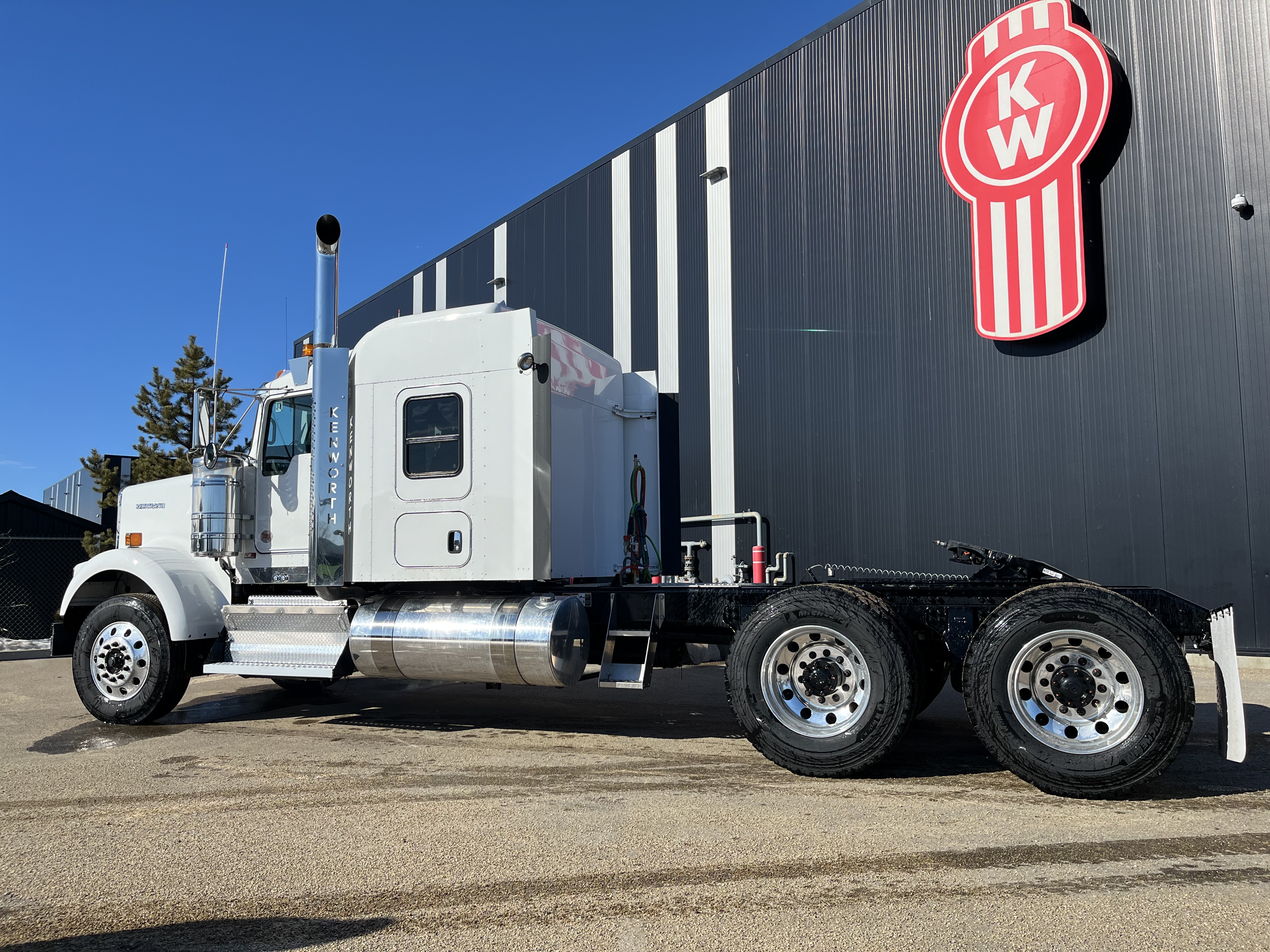 KENWORTH W900B #SR982916