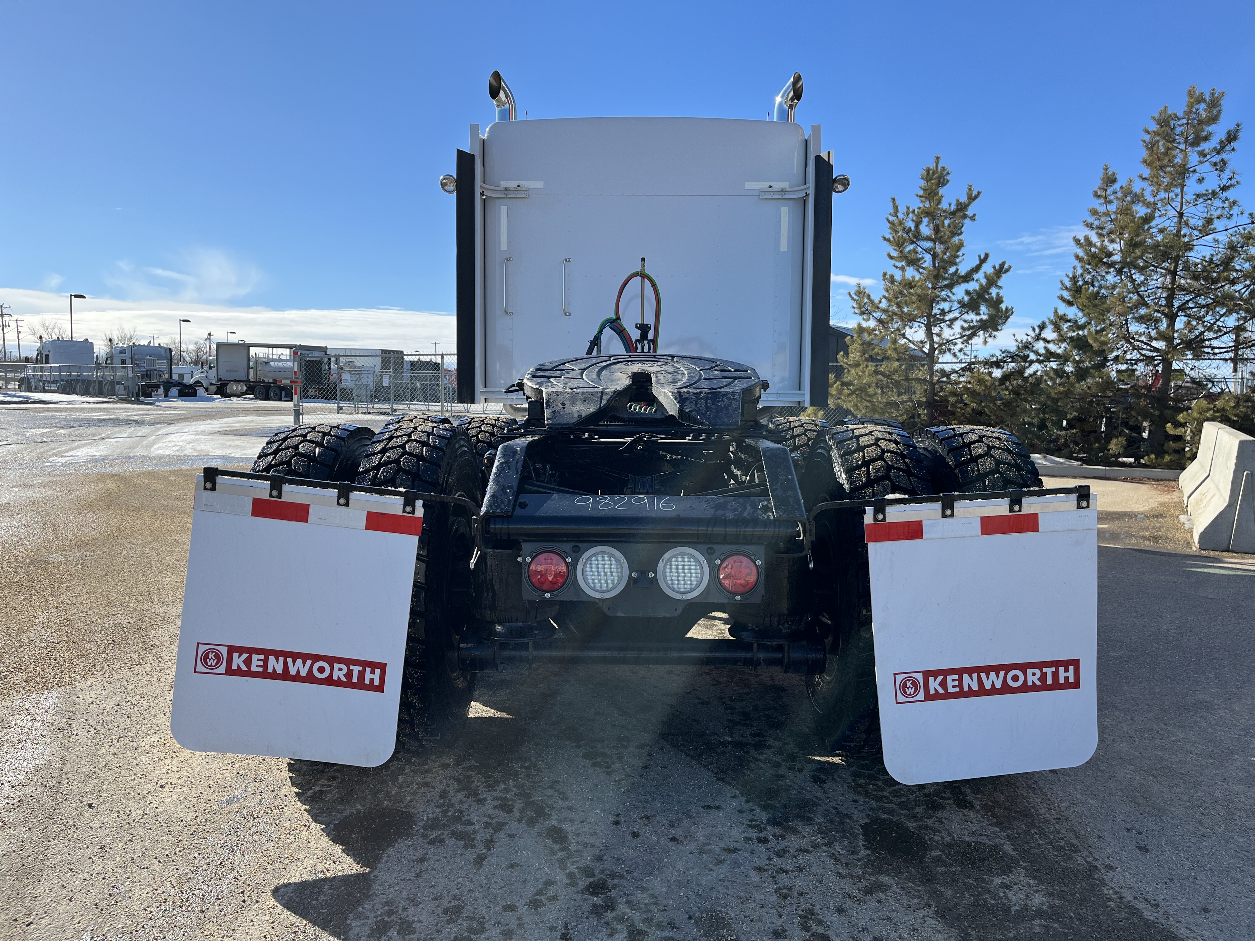 KENWORTH W900B #SR982916