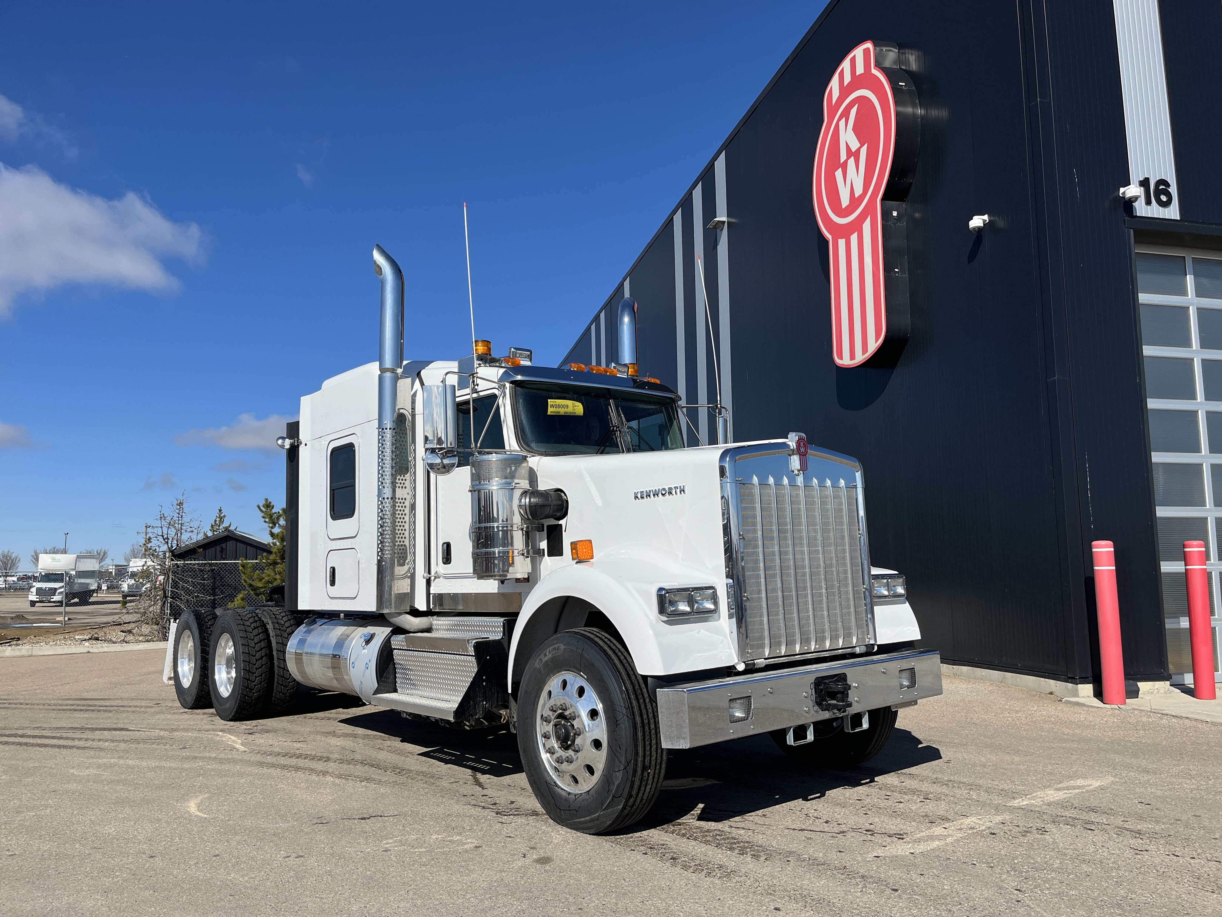 KENWORTH W900B #SR983059