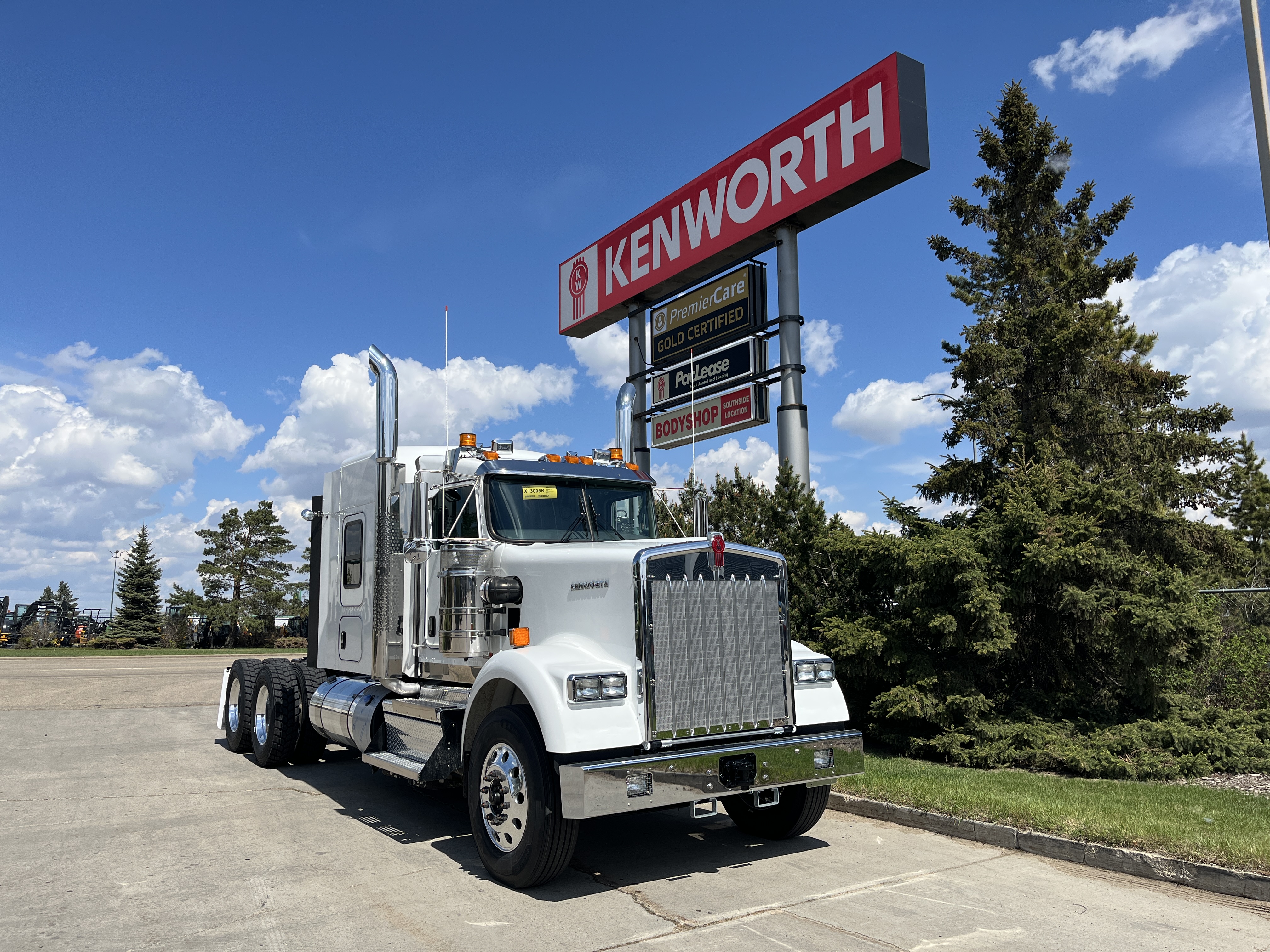 KENWORTH W900B #SR983061