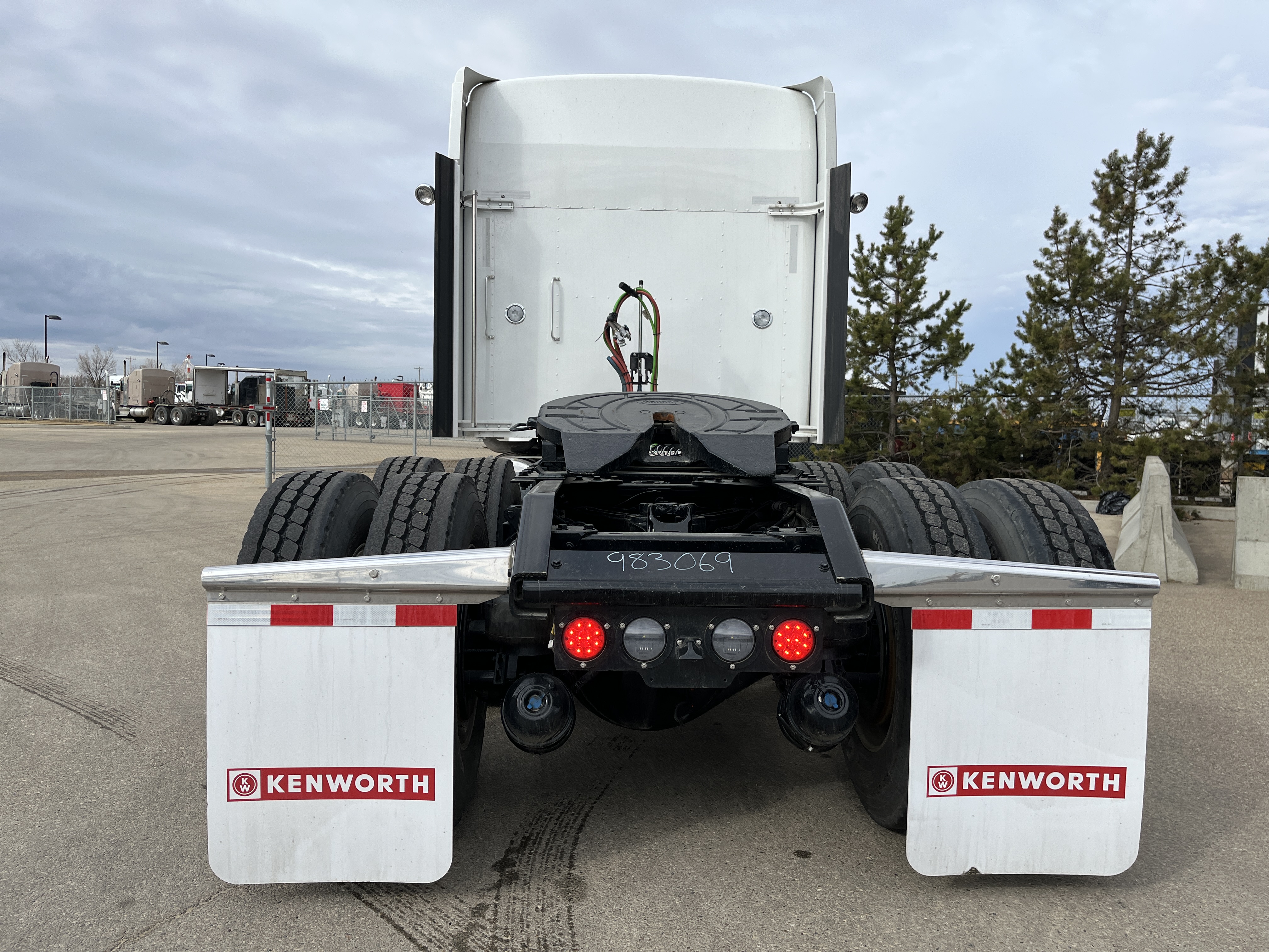 KENWORTH W900B #SR983069