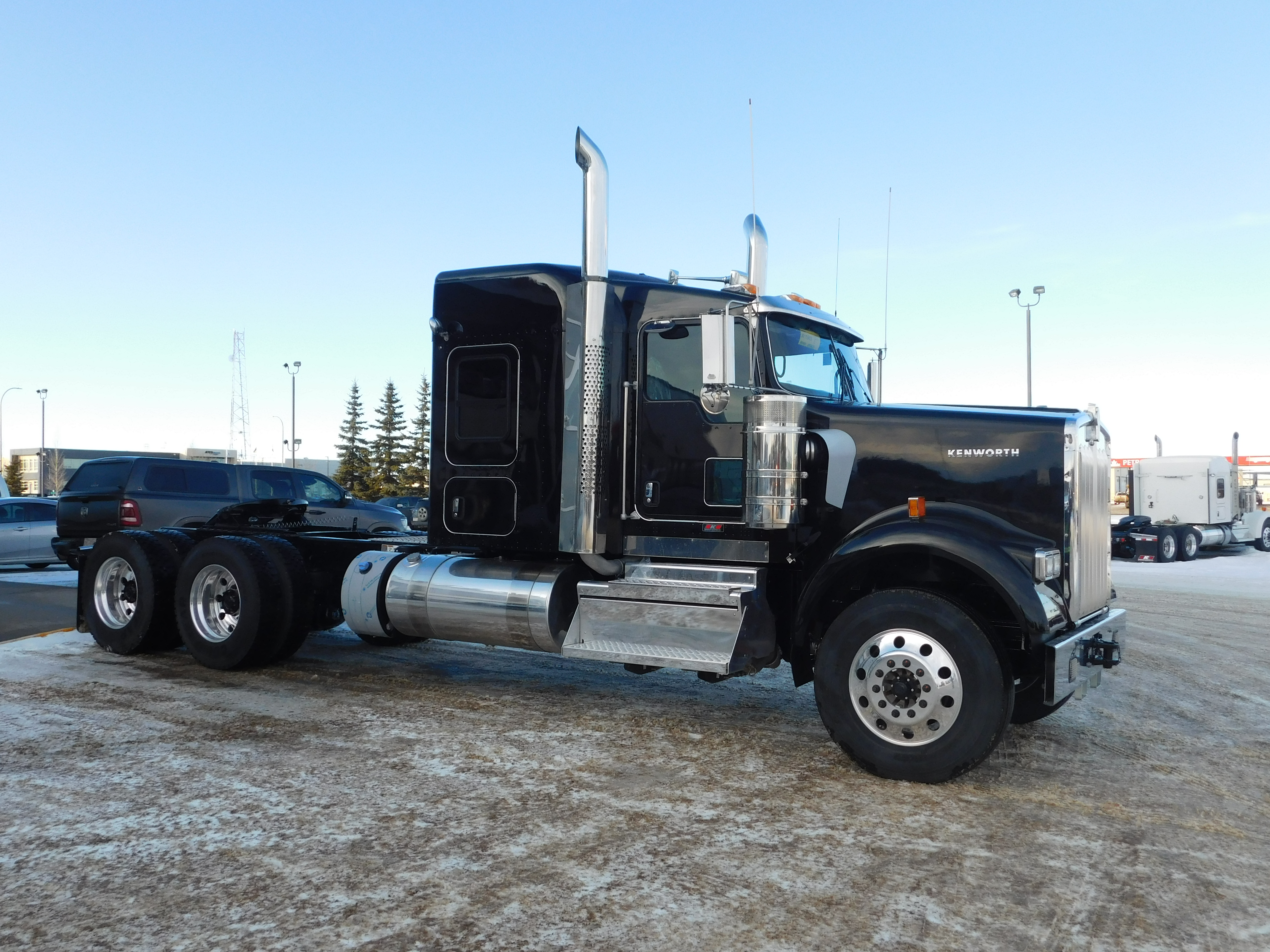 KENWORTH W900B #SR983435