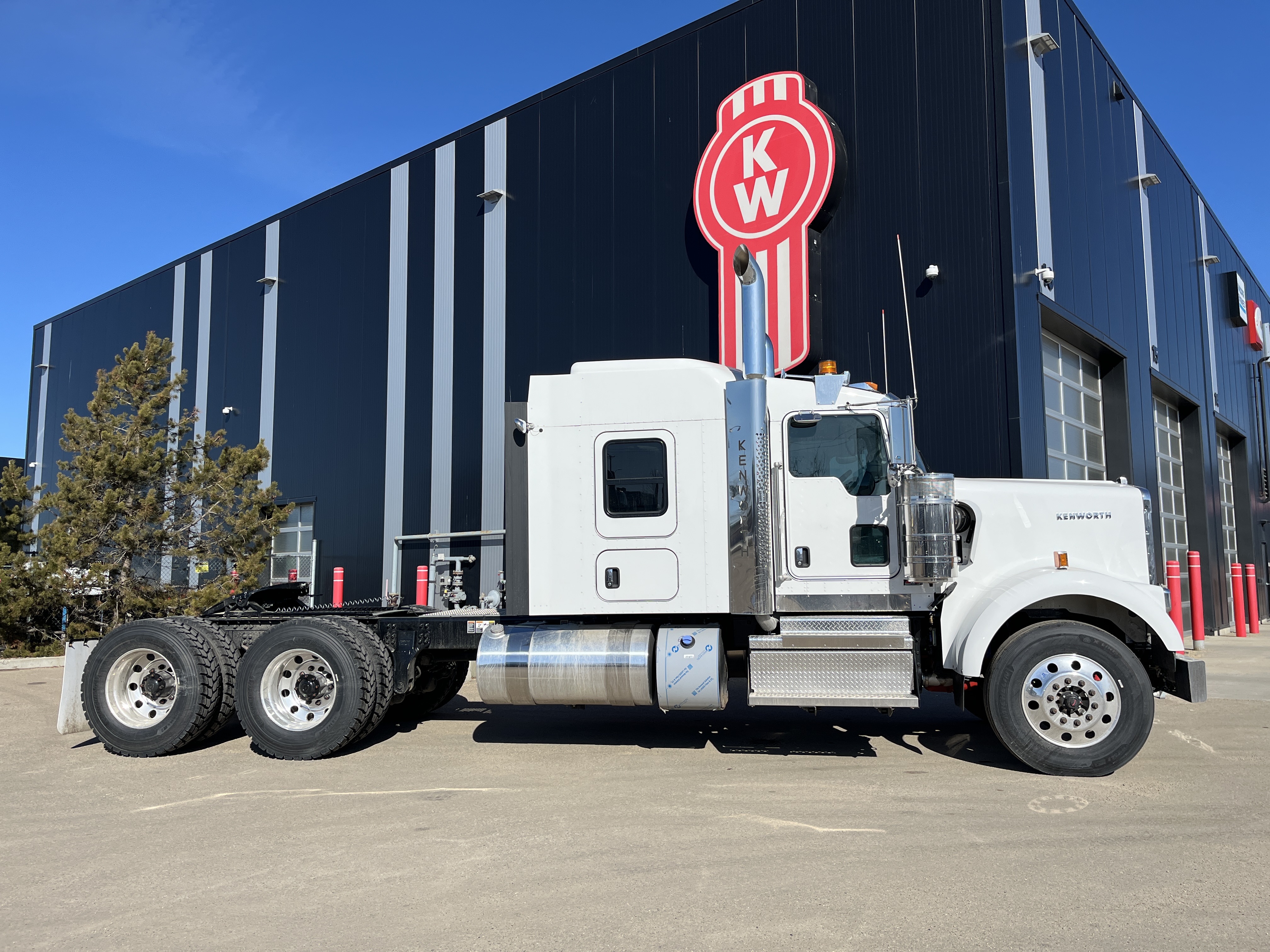 KENWORTH W900B #SR983440