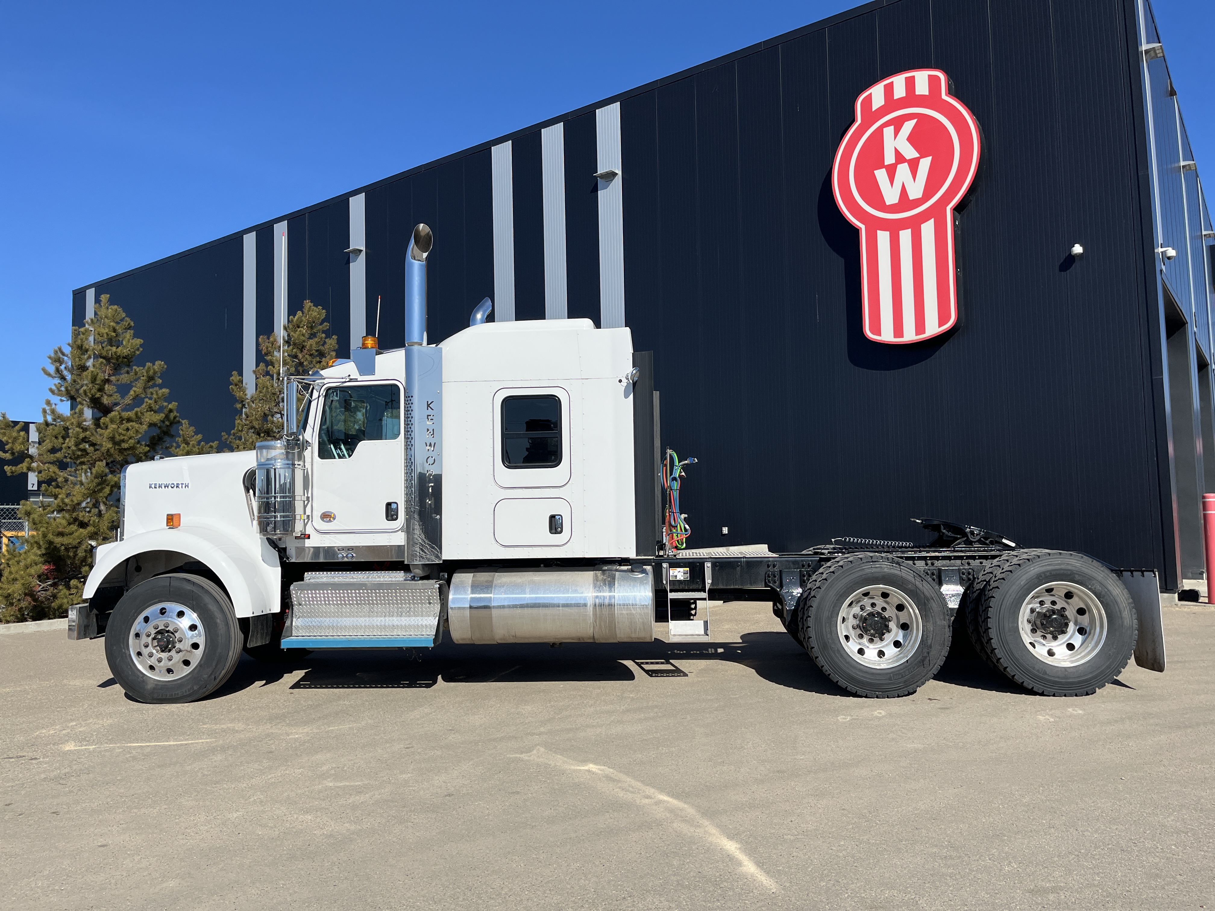 KENWORTH W900B #SR983440