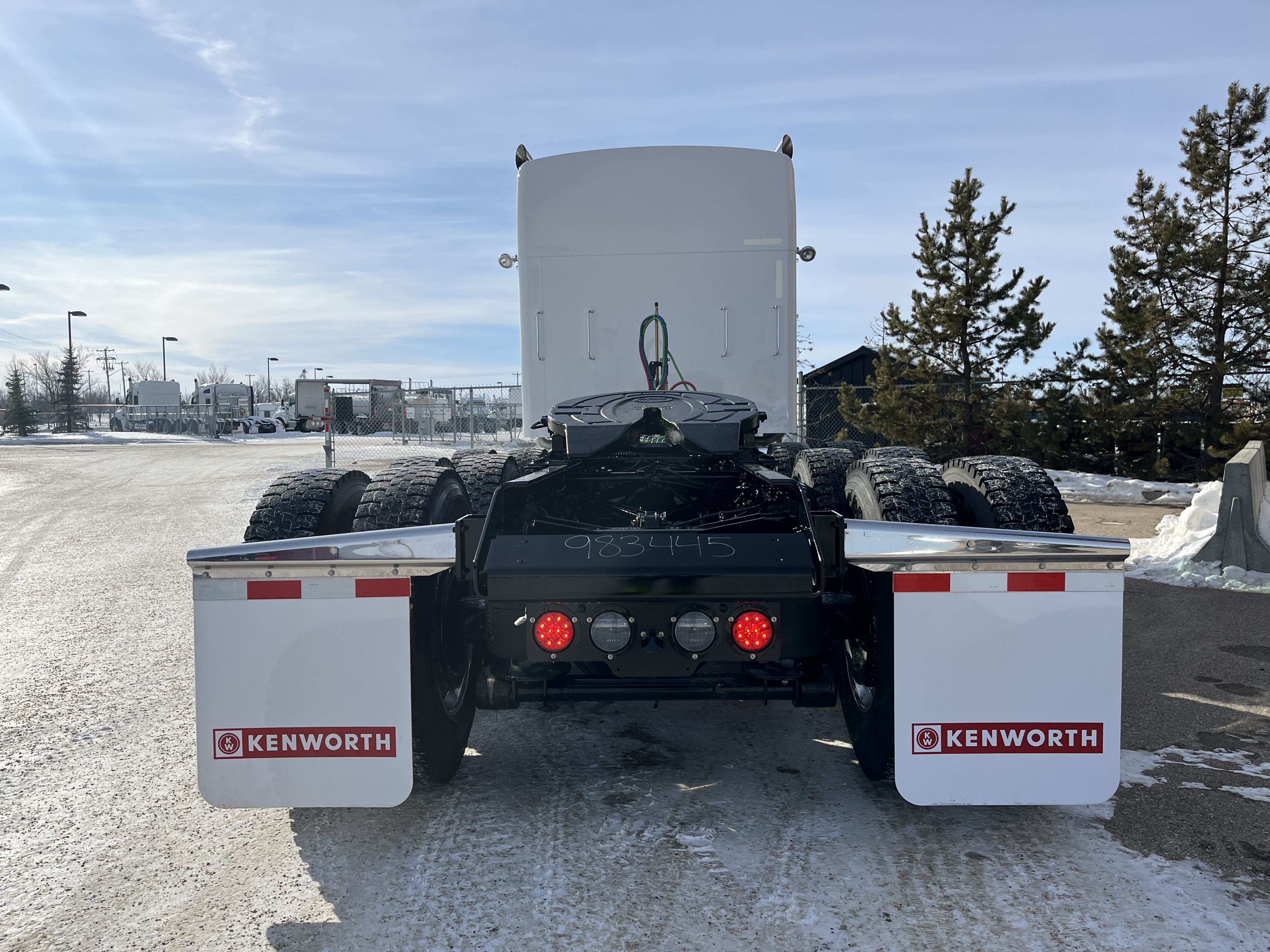 KENWORTH W900B #SR983445