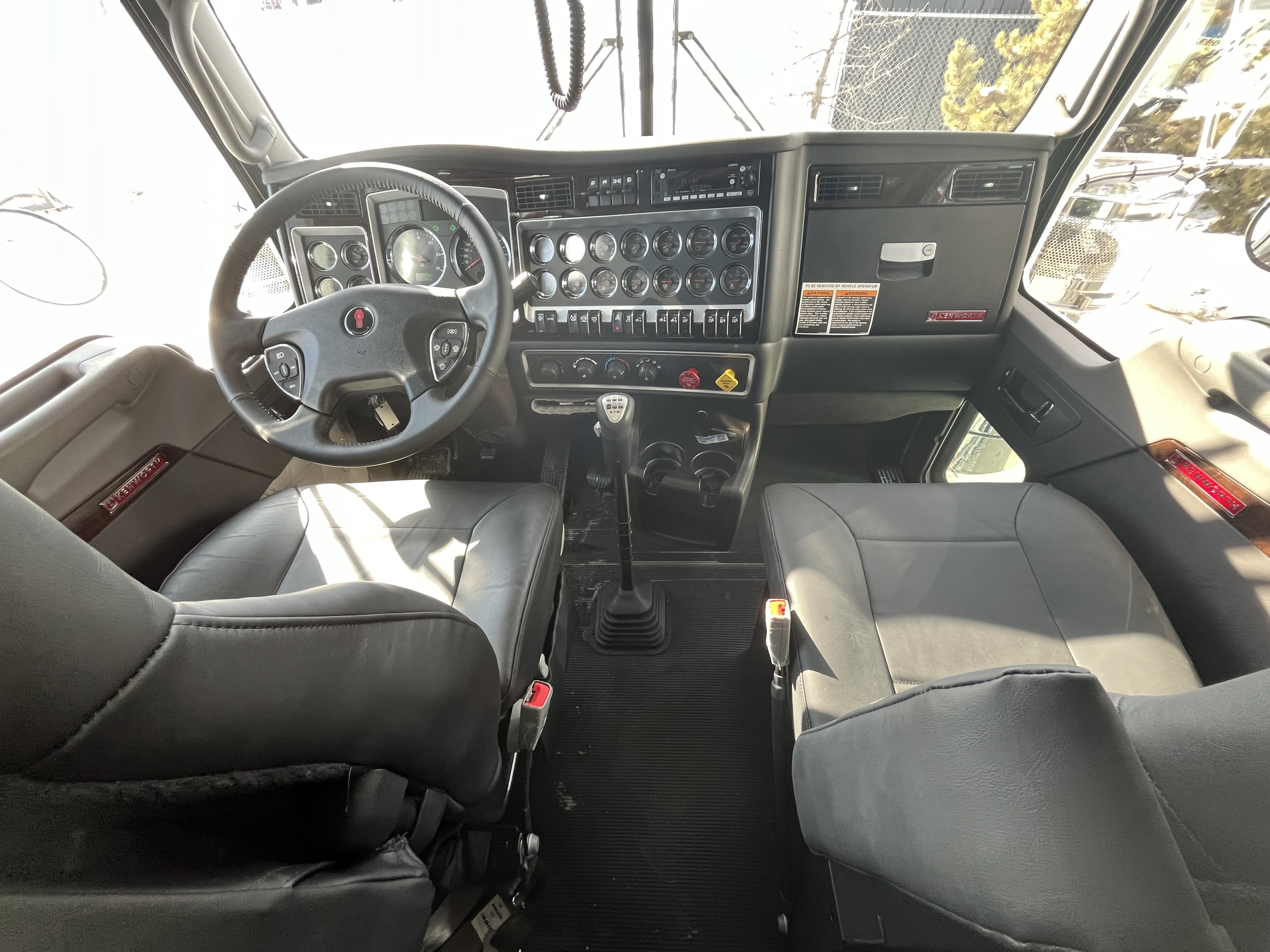 KENWORTH W900B #SR983445