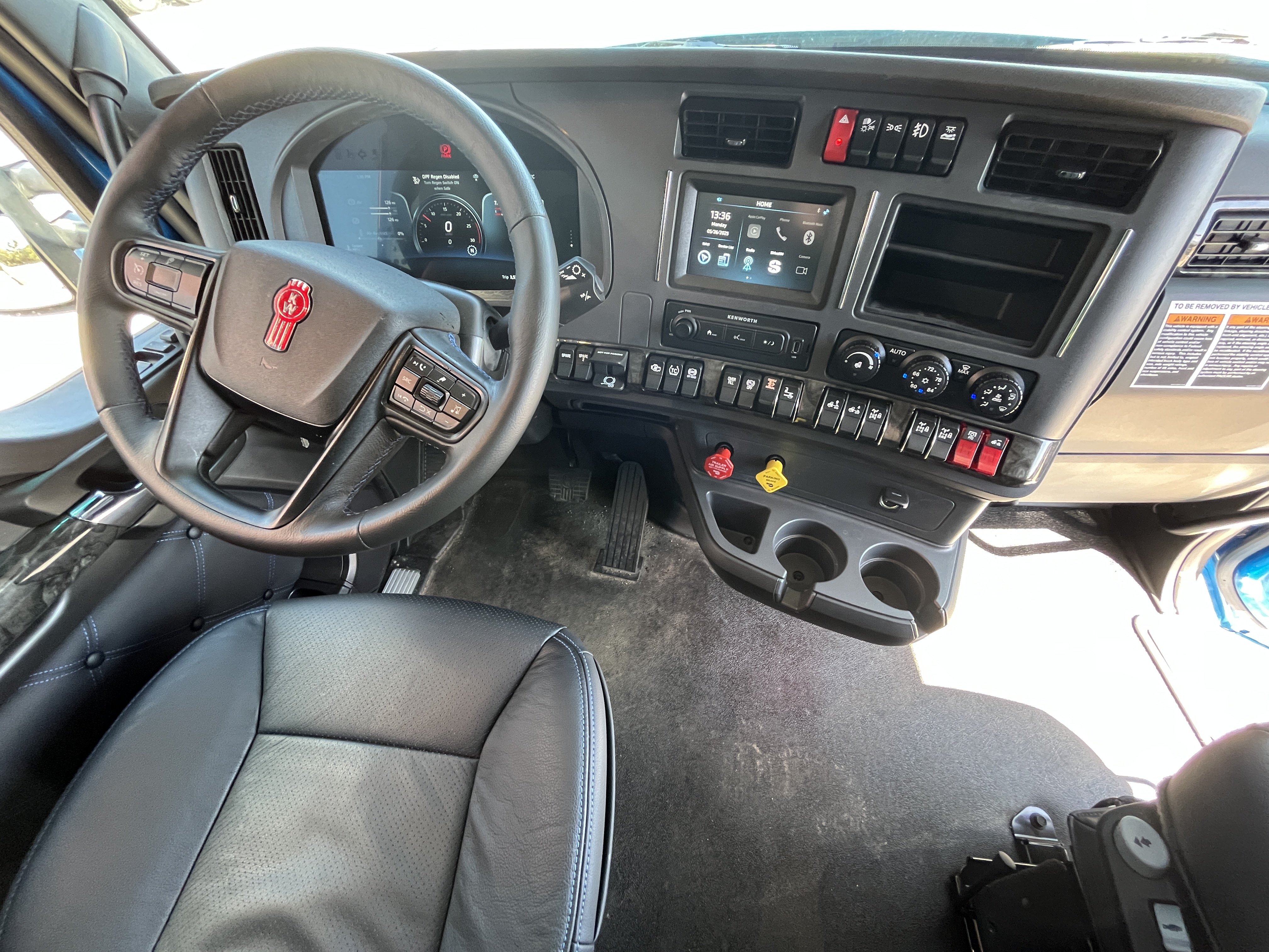 KENWORTH W990 #TJ984304