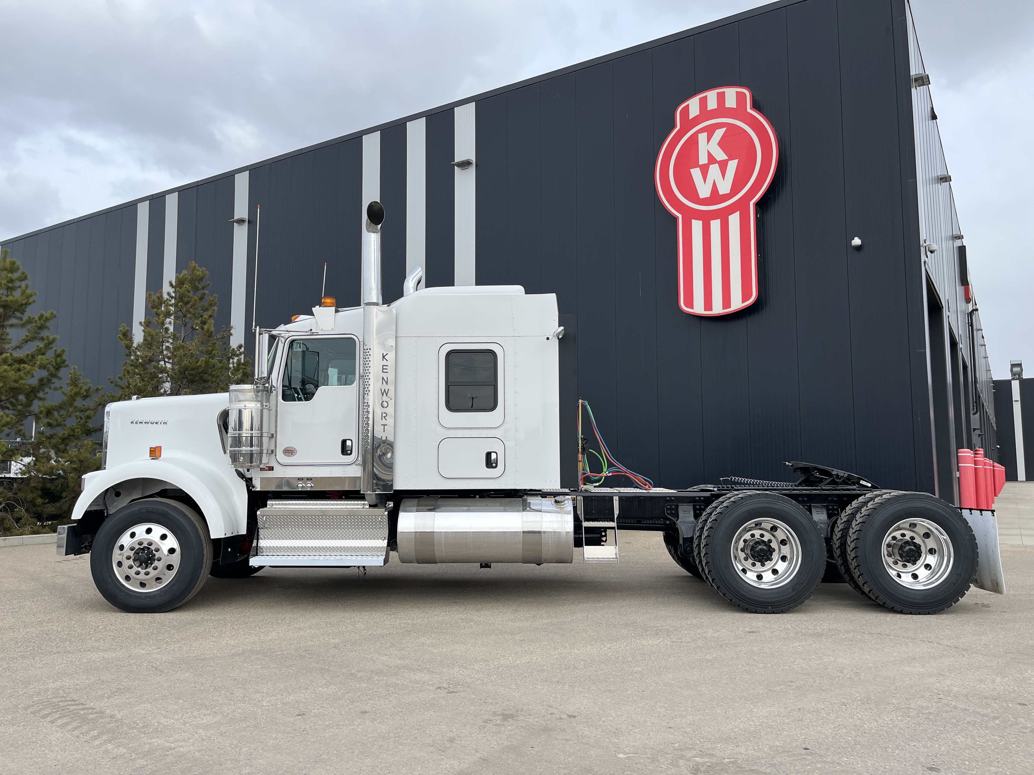 KENWORTH W900B #TR983439