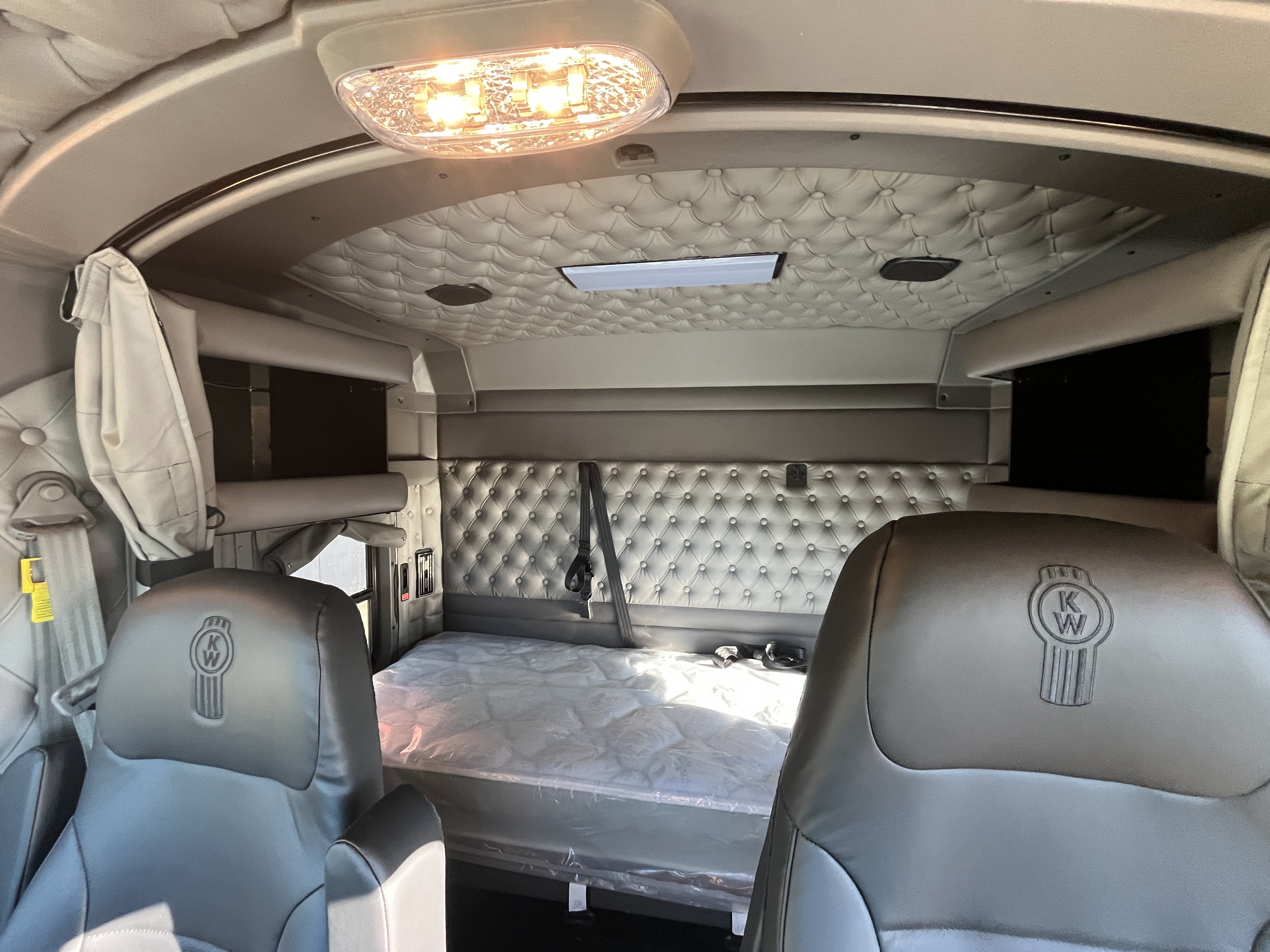 KENWORTH W900B #TR986869