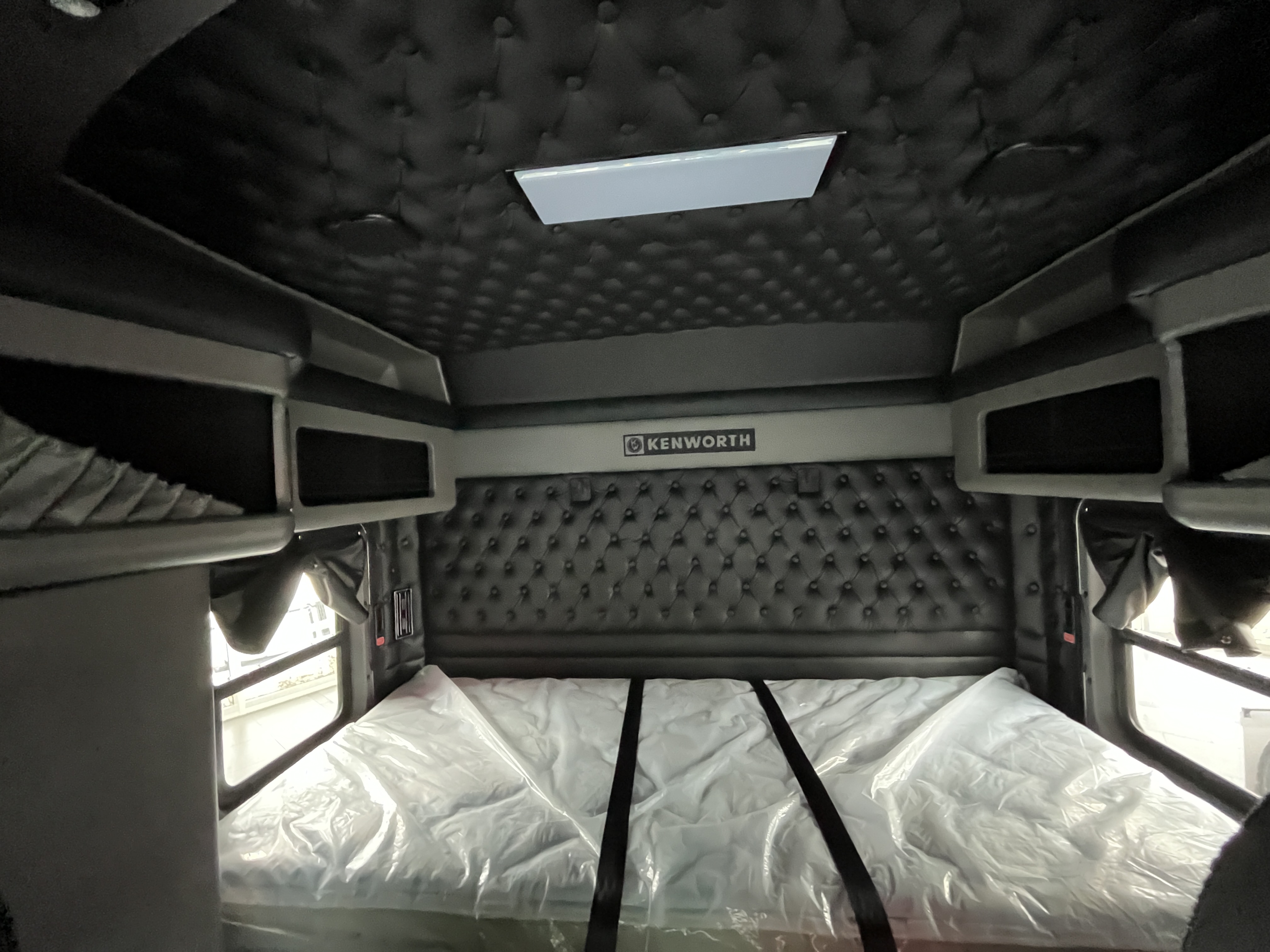 KENWORTH W900L #TR986939