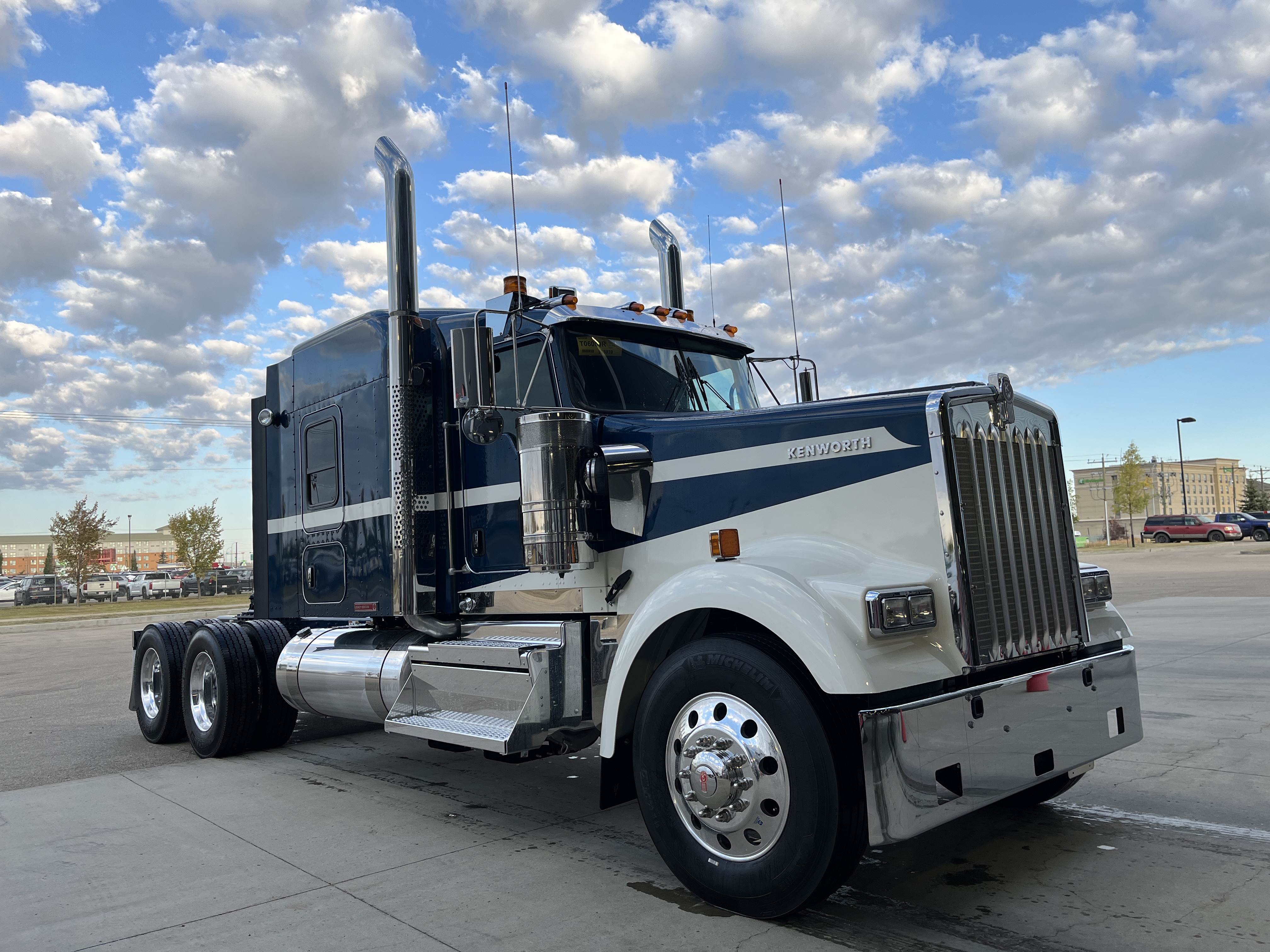 KENWORTH W900L #TR986939