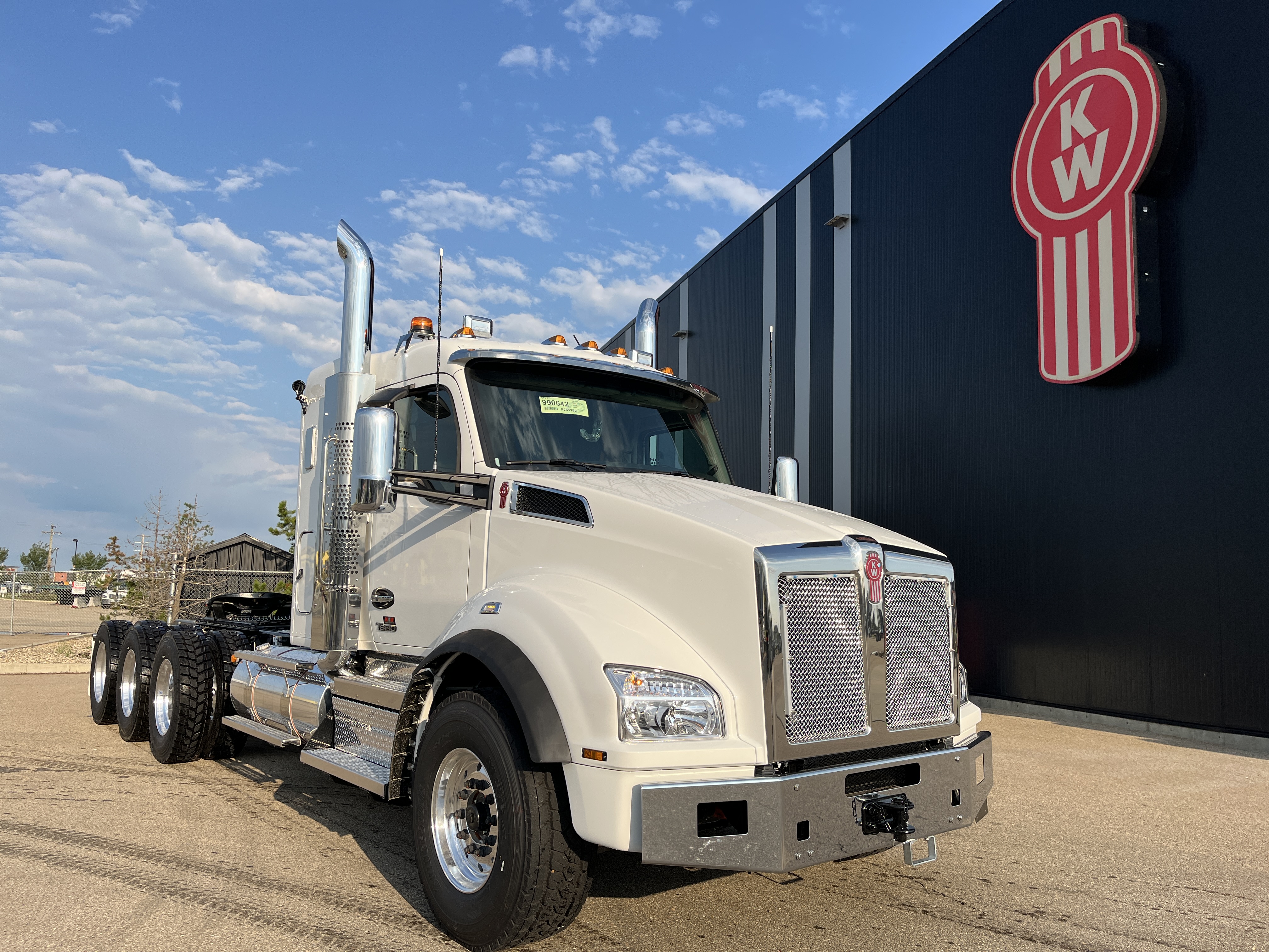 KENWORTH T880 #VJ990642