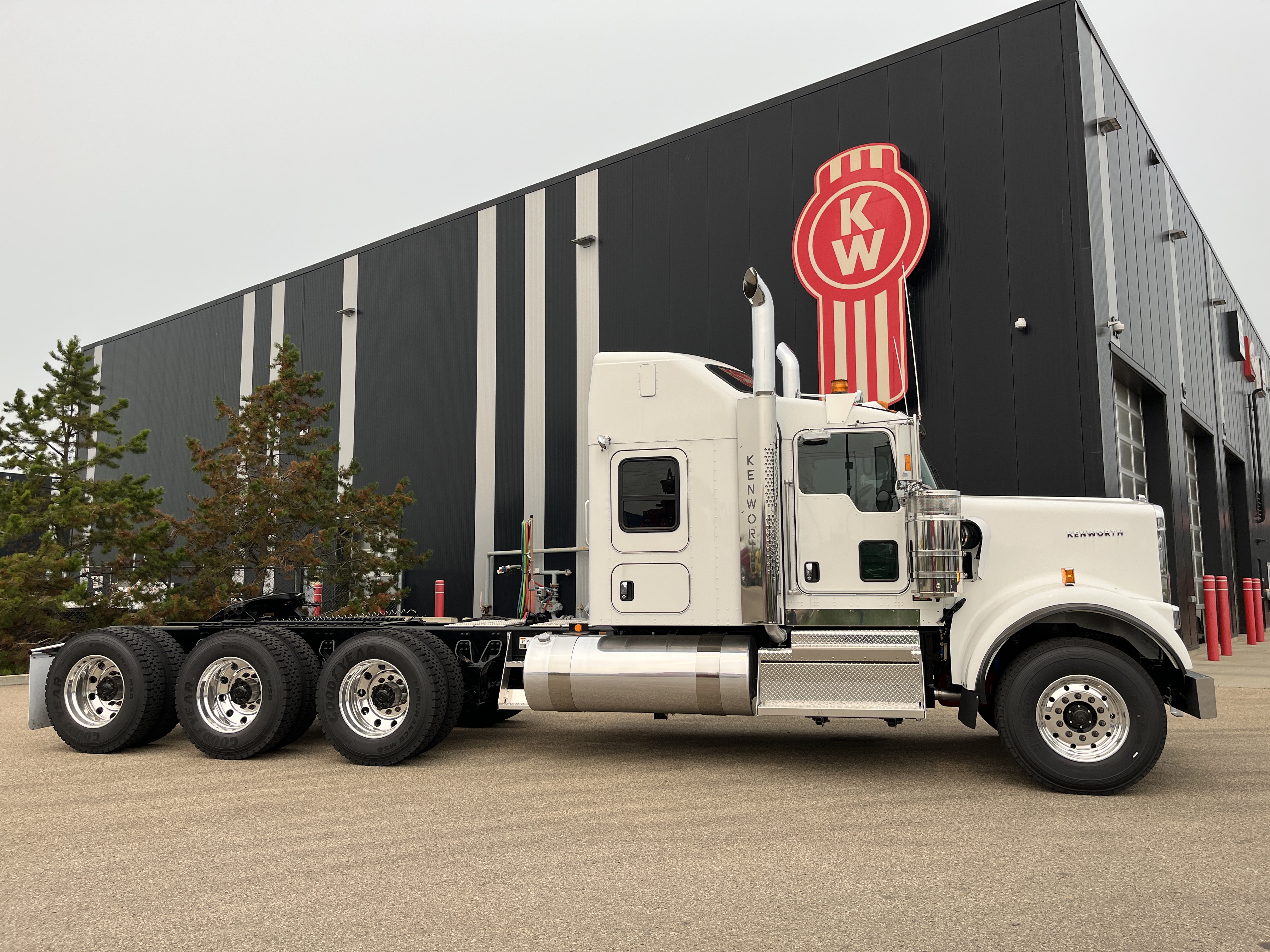 KENWORTH W900B #VR990401