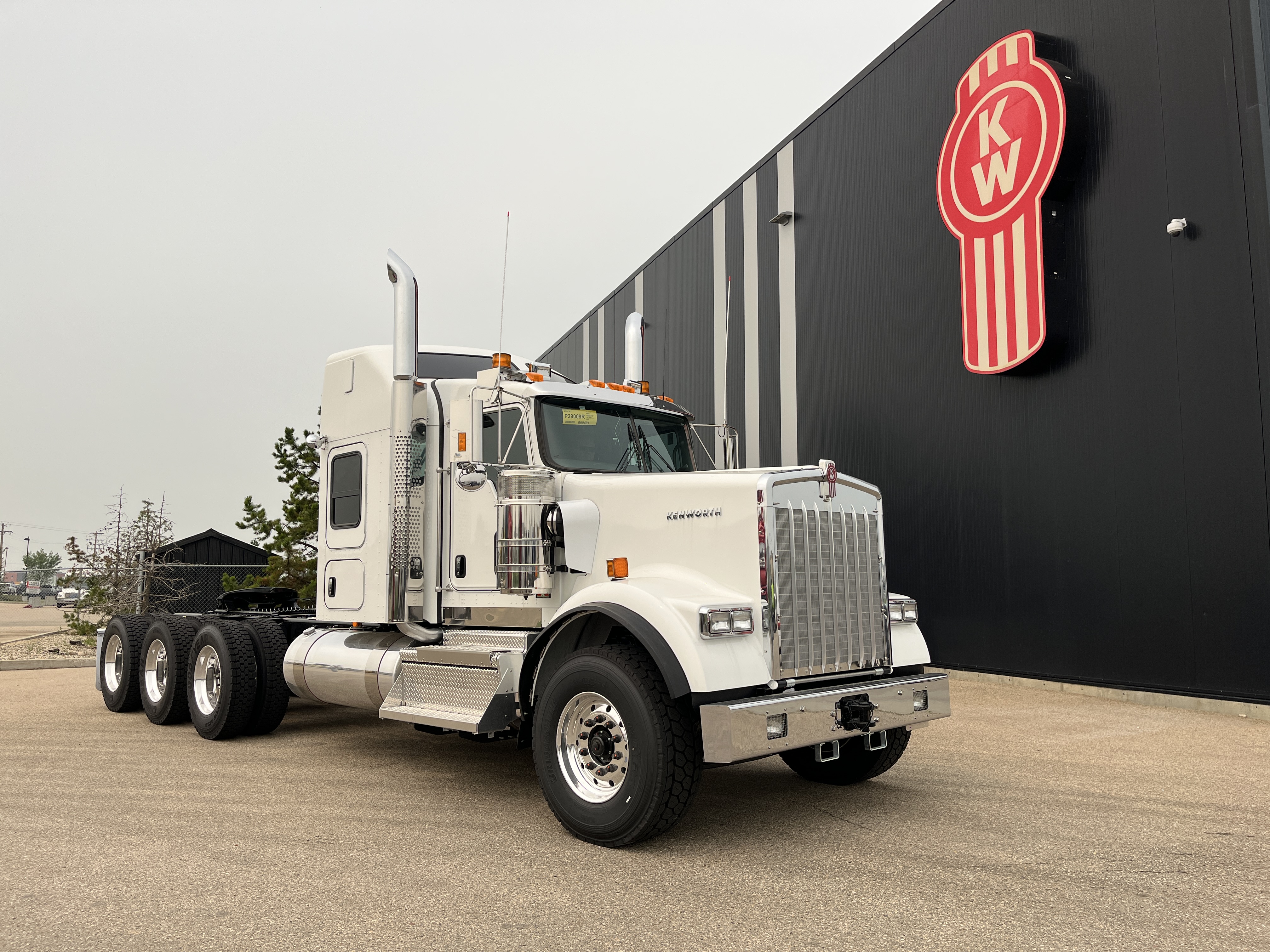 KENWORTH W900B #VR990401
